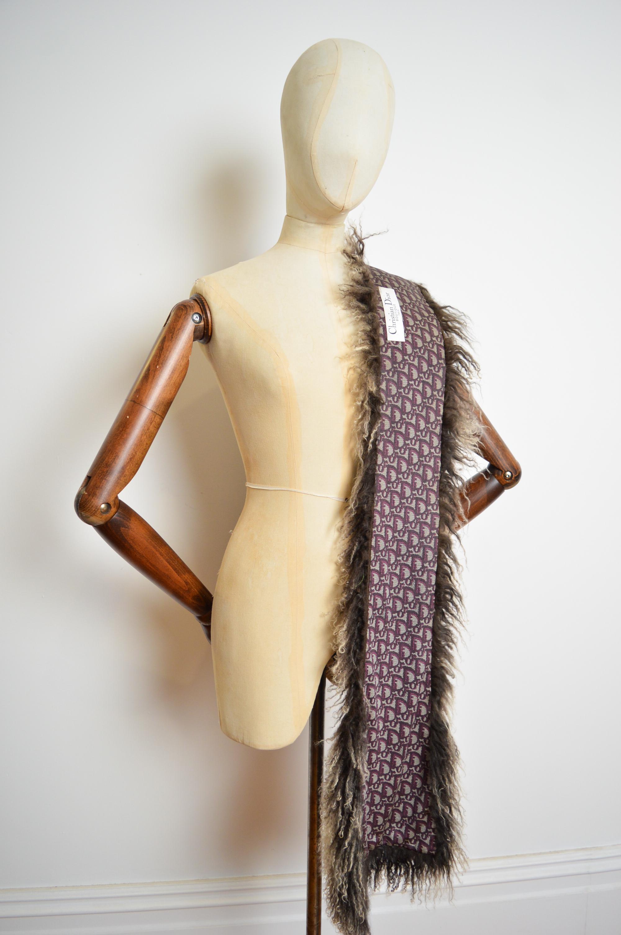 Fall / Winter 2000 John Galliano Christian Dior Brown Mongolian Lamb Boa Scarf For Sale 6