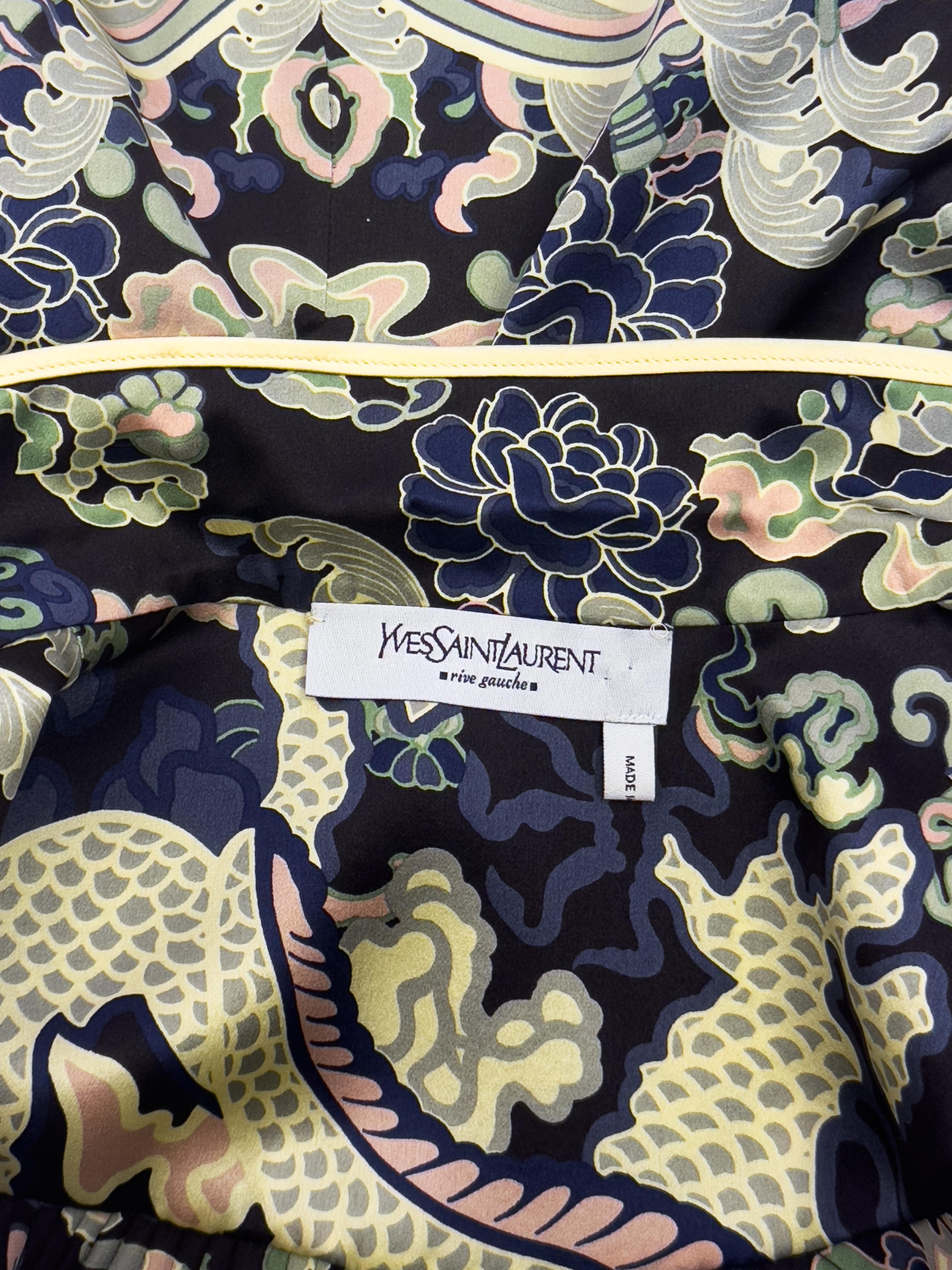 Automne/hiver 2004 Yves Saint Laurent/YSL by Tom Ford Silk Dragon Cheongsam Blouse en vente 3