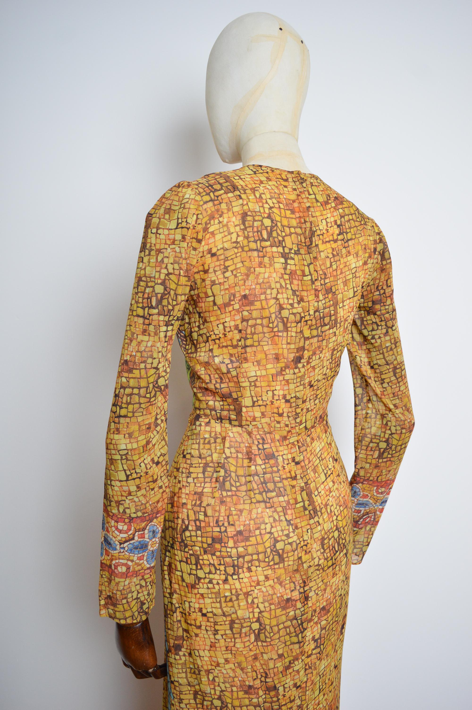 Fall / Winter 2013 DOLCE & GABBANA Runway Mosaic Stain Glass Antique Print Dress In Good Condition For Sale In Sheffield, GB