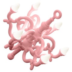 Fallen-Kronleuchter M, Lampe aus pulverrosa, recyceltem Polyethylene von Studio Job