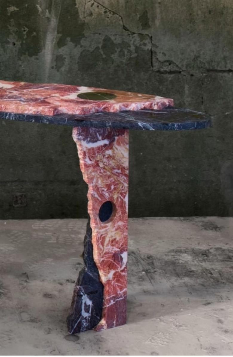 Italiano Consolle in marmo Fallen Empire di Serafini in vendita
