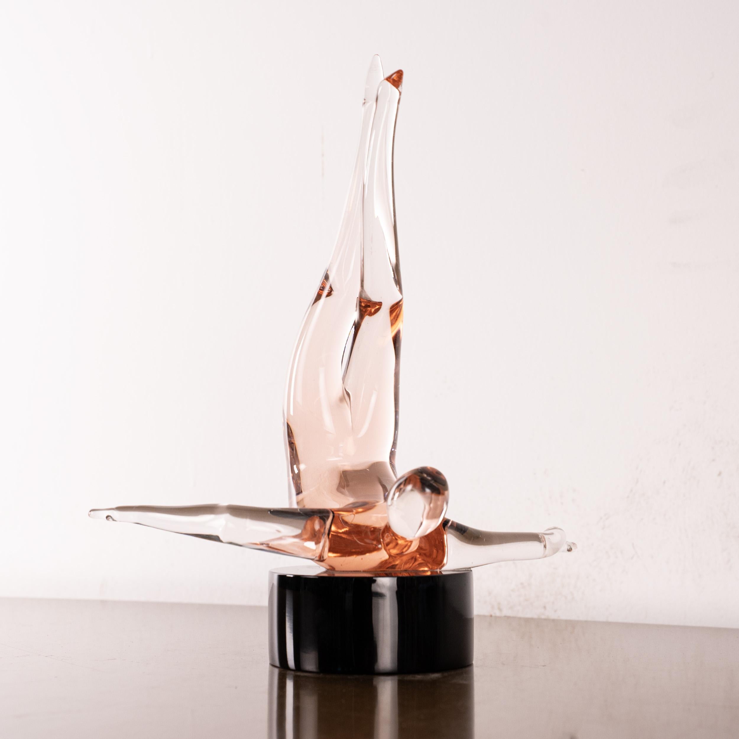 Falling Man II – Rarest Formia Murano Hand-Blown Glass Sculpture – Collectible In Good Condition For Sale In Venezia, IT