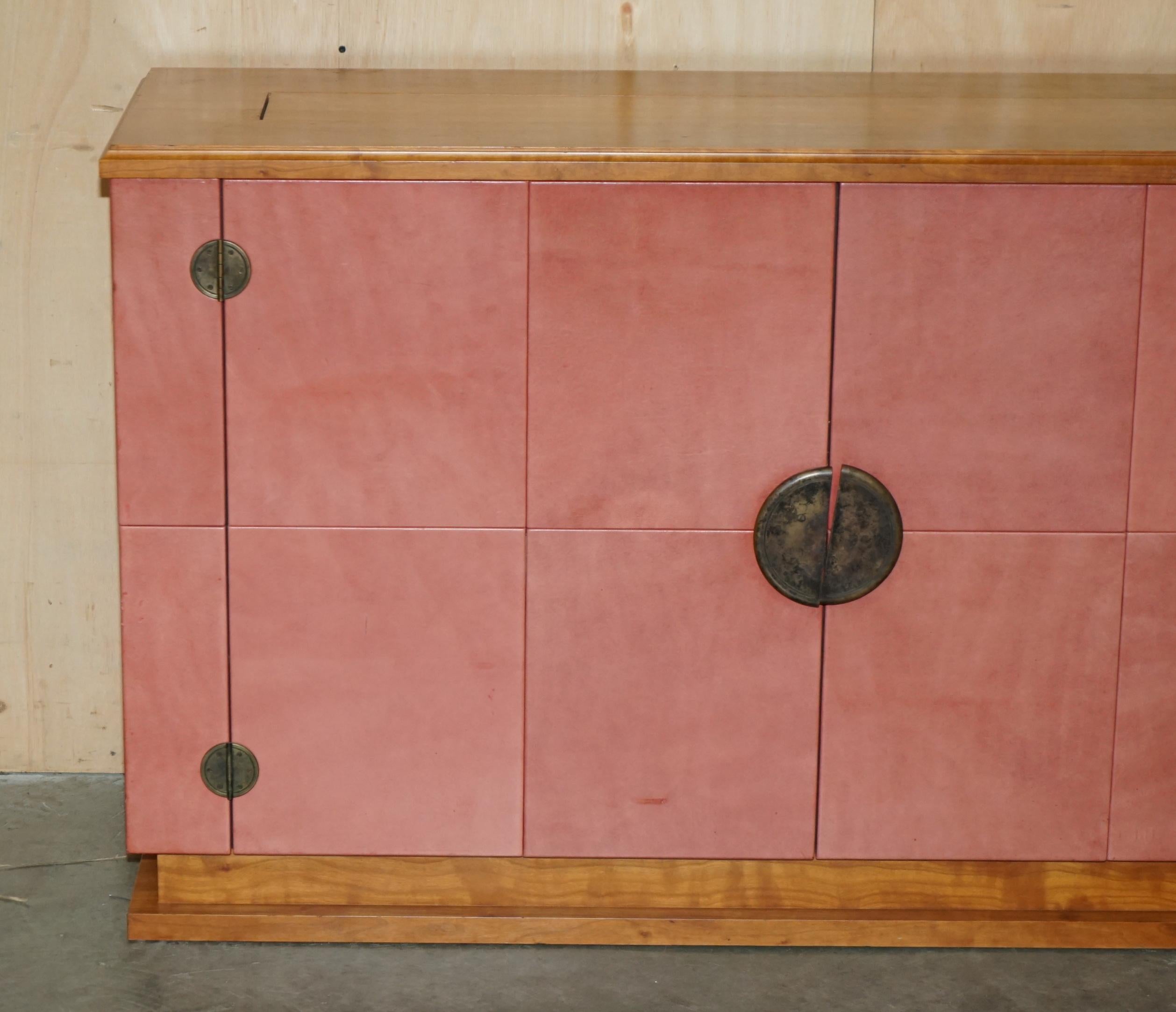 Art Deco  FALMED WALNUT HiDDEN FLAT SCREEN TV SIDEBOARD MISSING REMOTE CONTROL For Sale