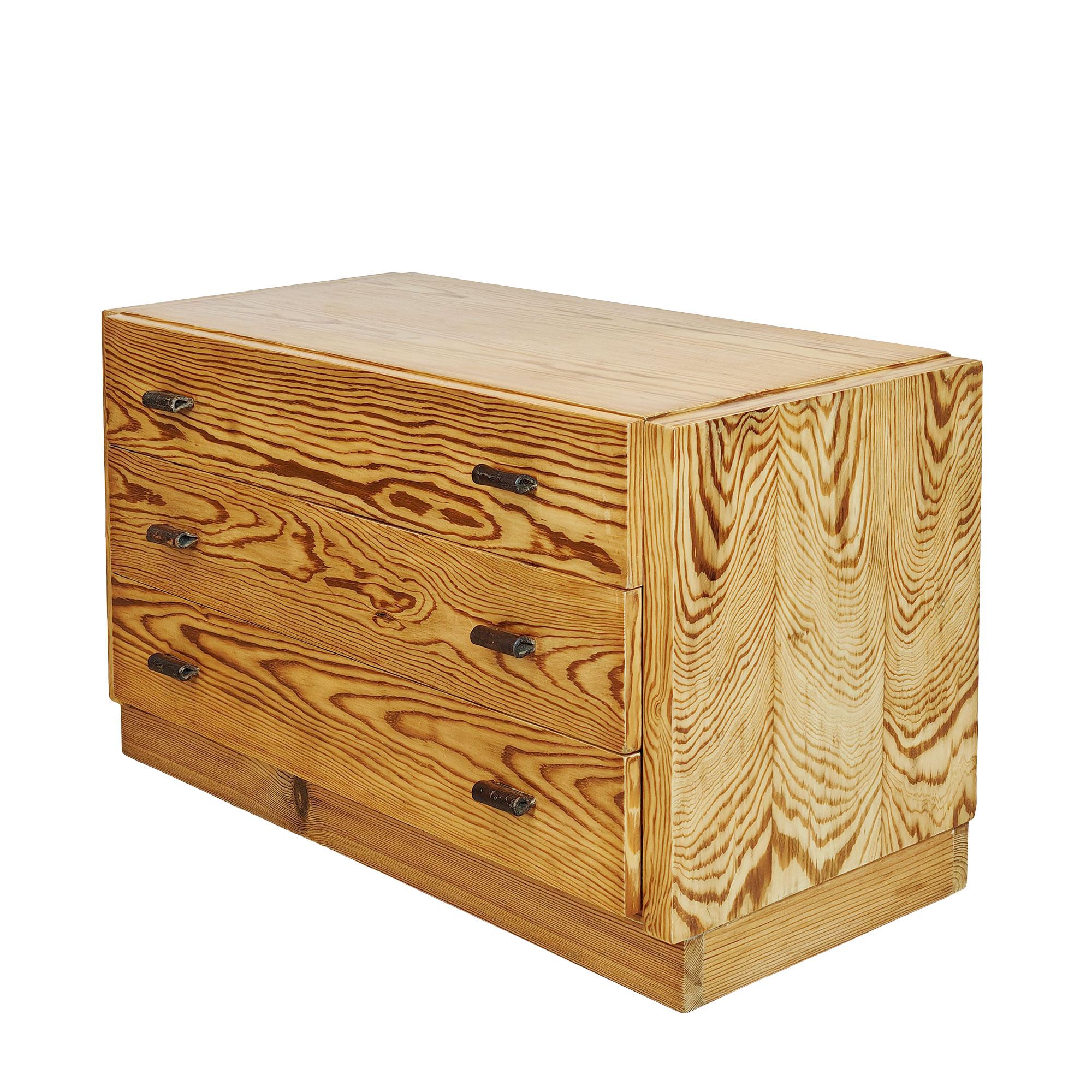 False pair of large bedside tables by Jordi Vilanova – 1970 For Sale 6