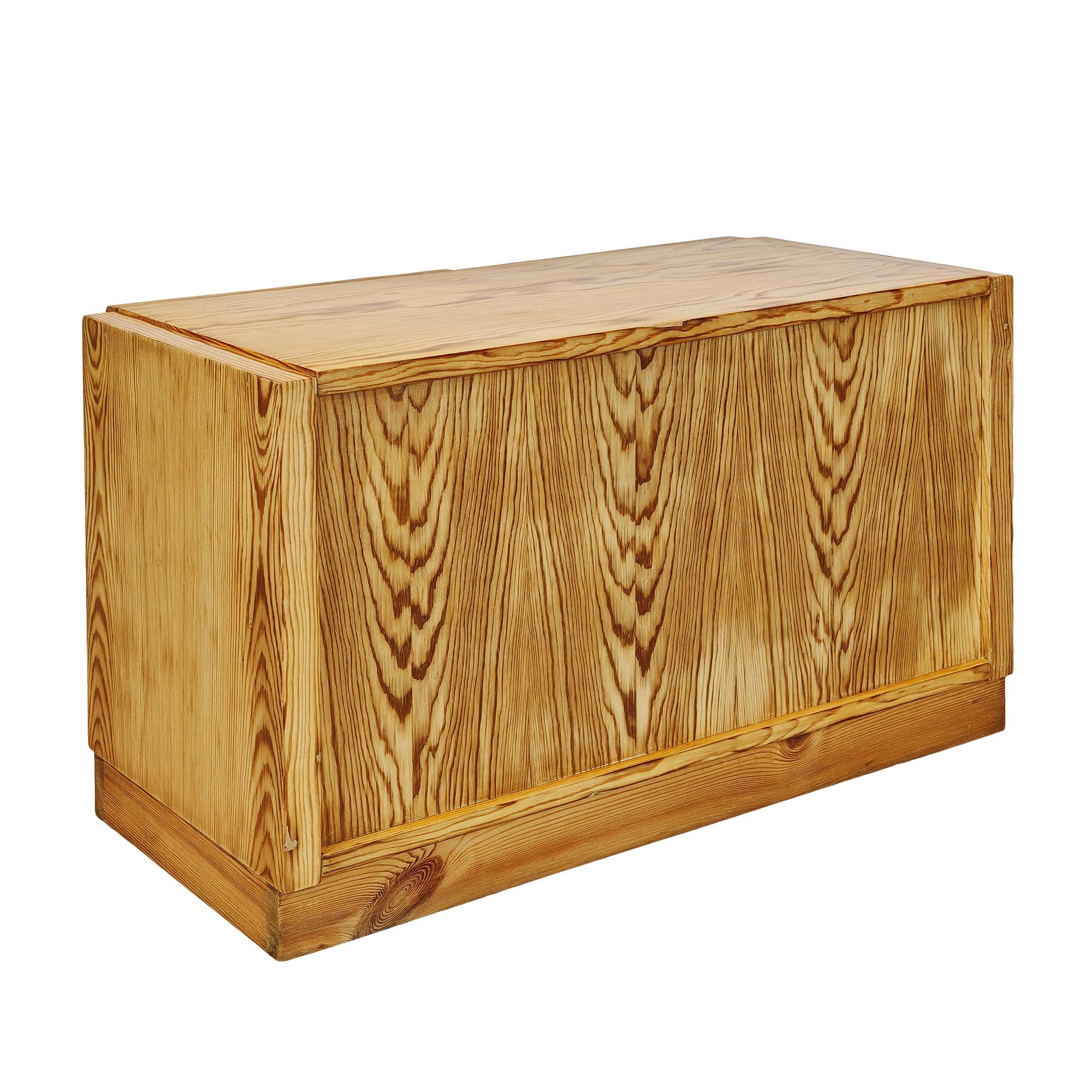 Late 20th Century False pair of large bedside tables by Jordi Vilanova – 1970 For Sale