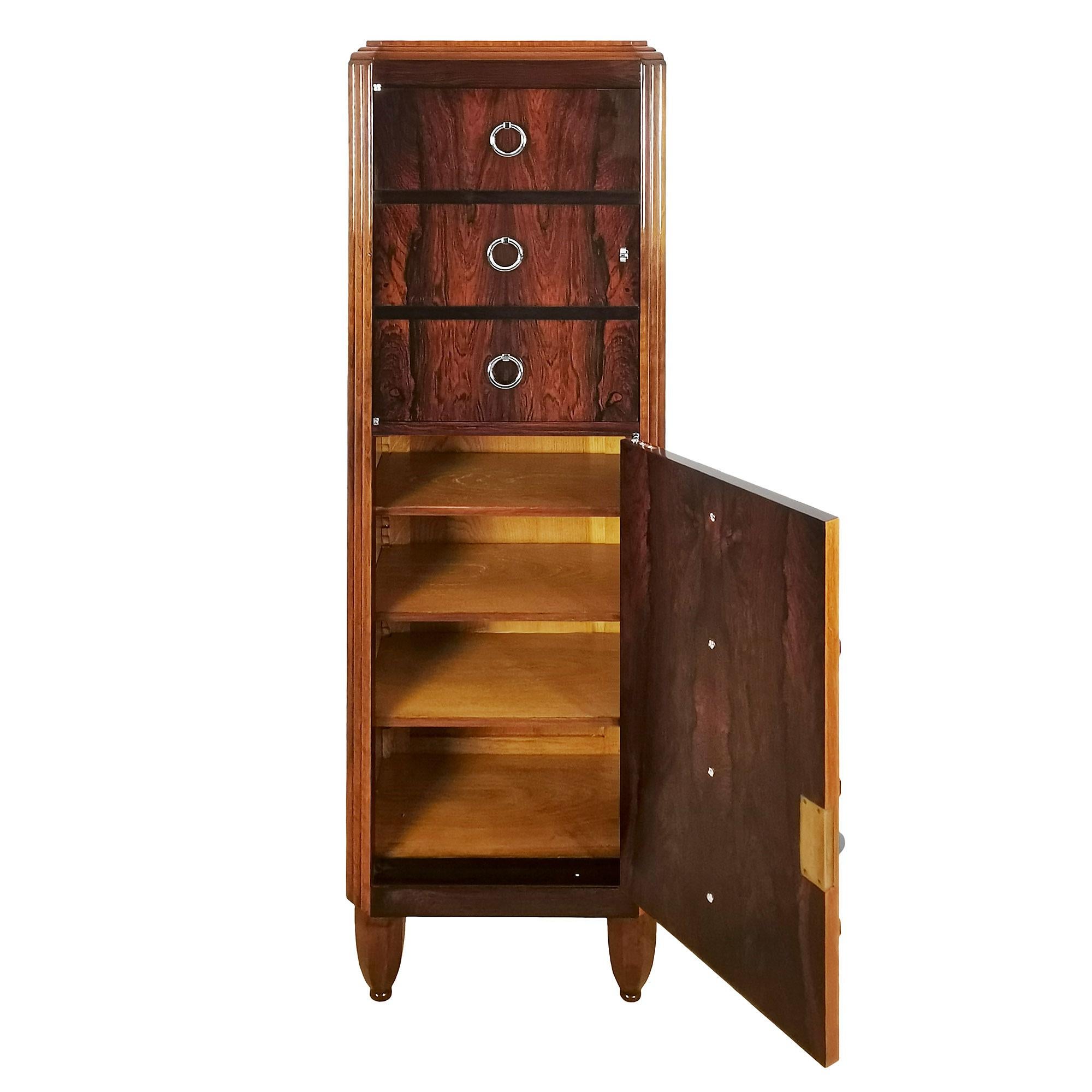 Poli False Semainier Art Déco avec portes en chêne massif - France, 1920-25 en vente
