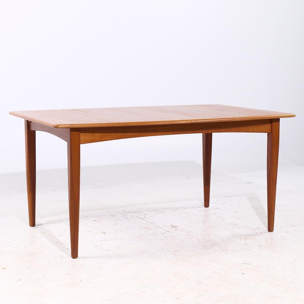 Falster Møbelfabrik MCM Table de salle à manger à rallonges avec 2 rallonges Bon état - En vente à Countryside, IL