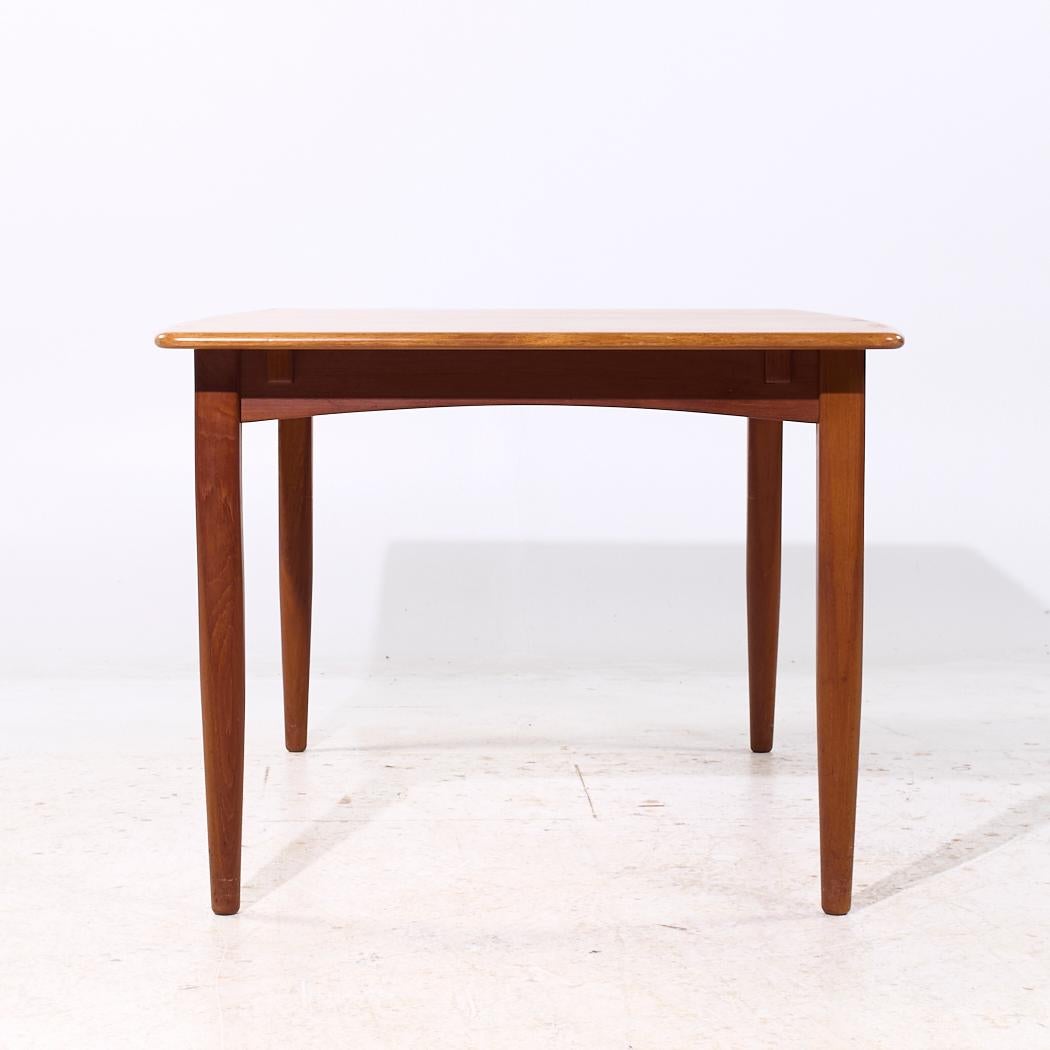 Falster Møbelfabrik MCM Table de salle à manger à rallonges avec 2 rallonges en vente 1