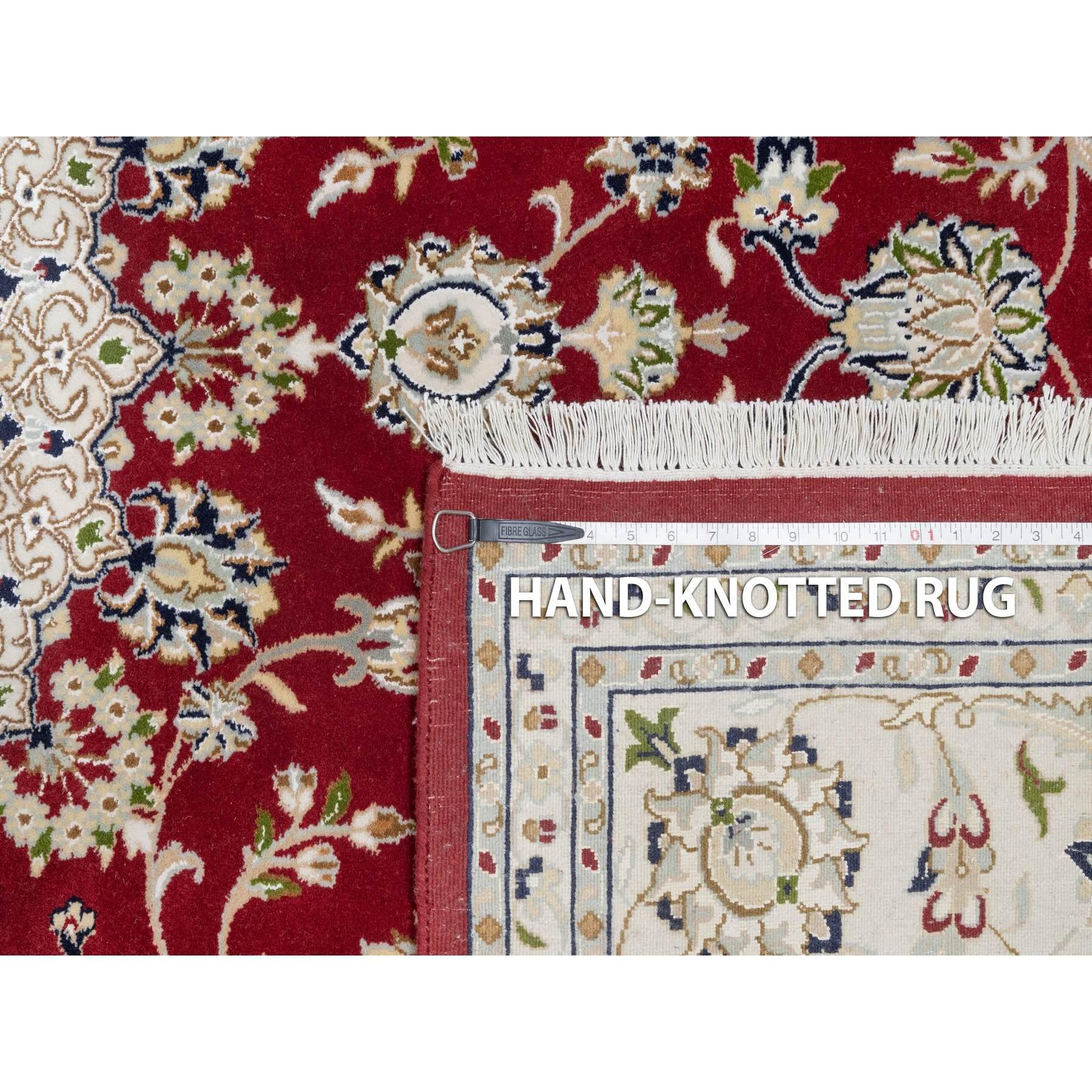 Tapis rouge fauru 250 KPSI Nain Design noué à la main 7'10
