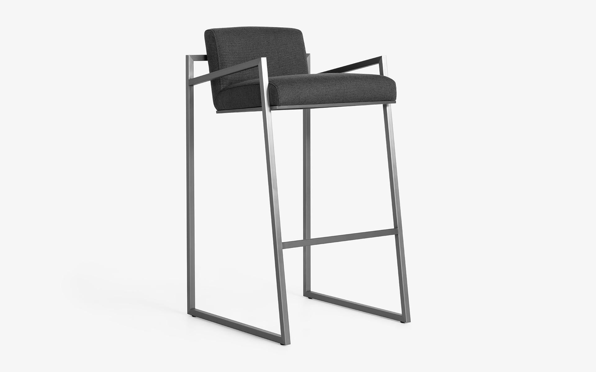 Famed Bar Chair in Matt Chrome In New Condition For Sale In İSTANBUL, TR