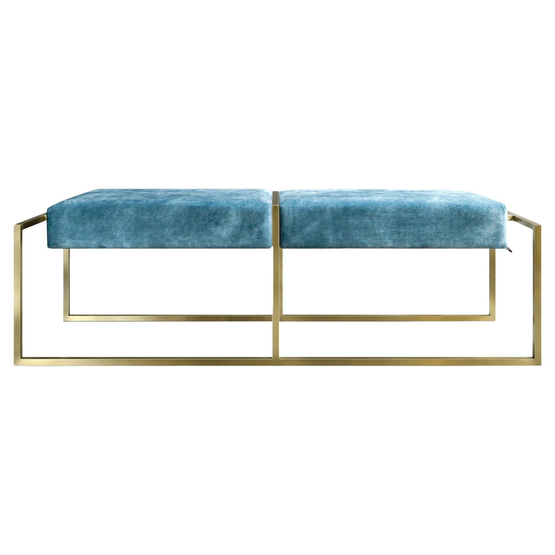Famosa panca imbottita in velluto blu Brass