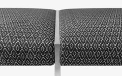 Bench aus mattem Chrom, berühmt