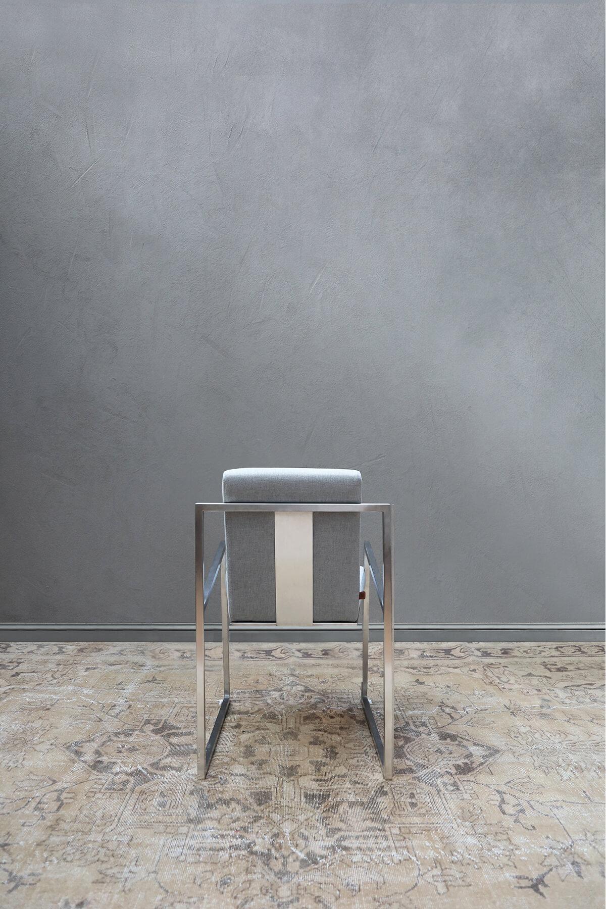 Tissu Chaise de renommée gris chrome mat en vente