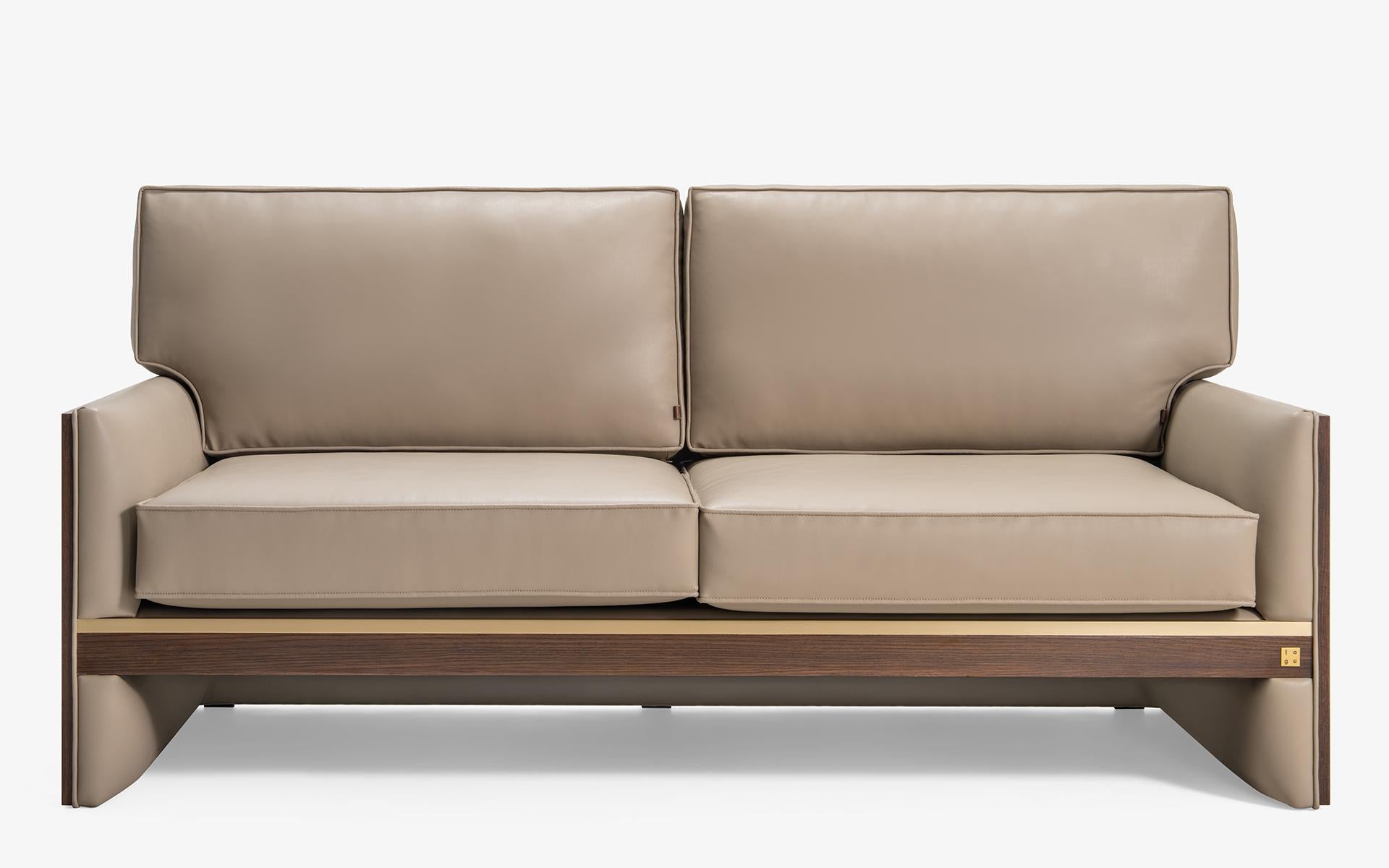 Avec sa qualité et ses options de tissus chaleureux, le canapé deux places Famed est un candidat pour créer un effet bijou dans votre espace de vie. Vous ne voudrez pas renoncer à son confort !

La série se distingue par son assise confortable et