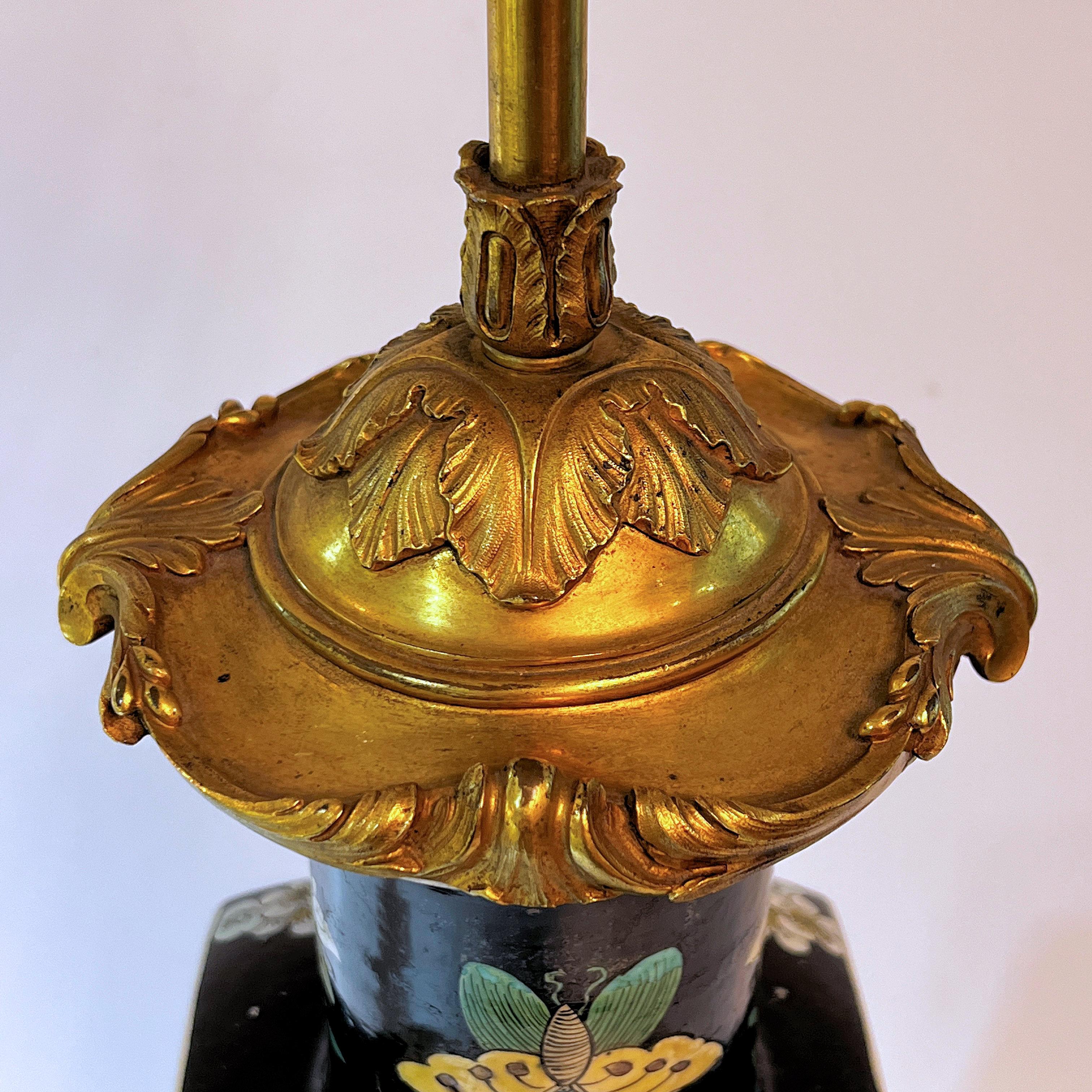 Famille Noire Chinese Porcelain Ormolu Bronze Mounted Table Lamp For Sale 2