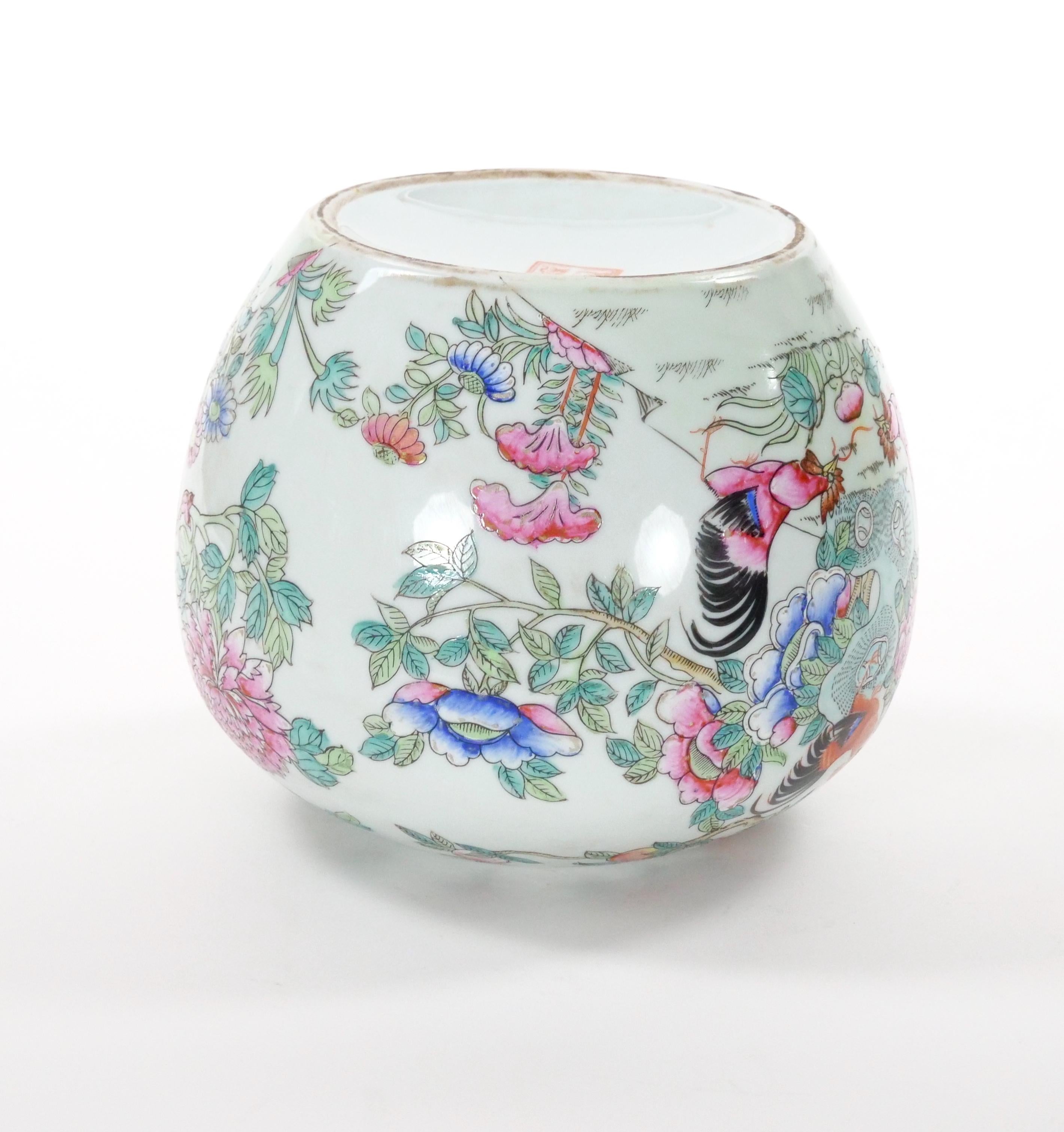 Urnas / Jarras Cubiertas Famille Rose Celadón Chinoiserie POrcelain en venta 6