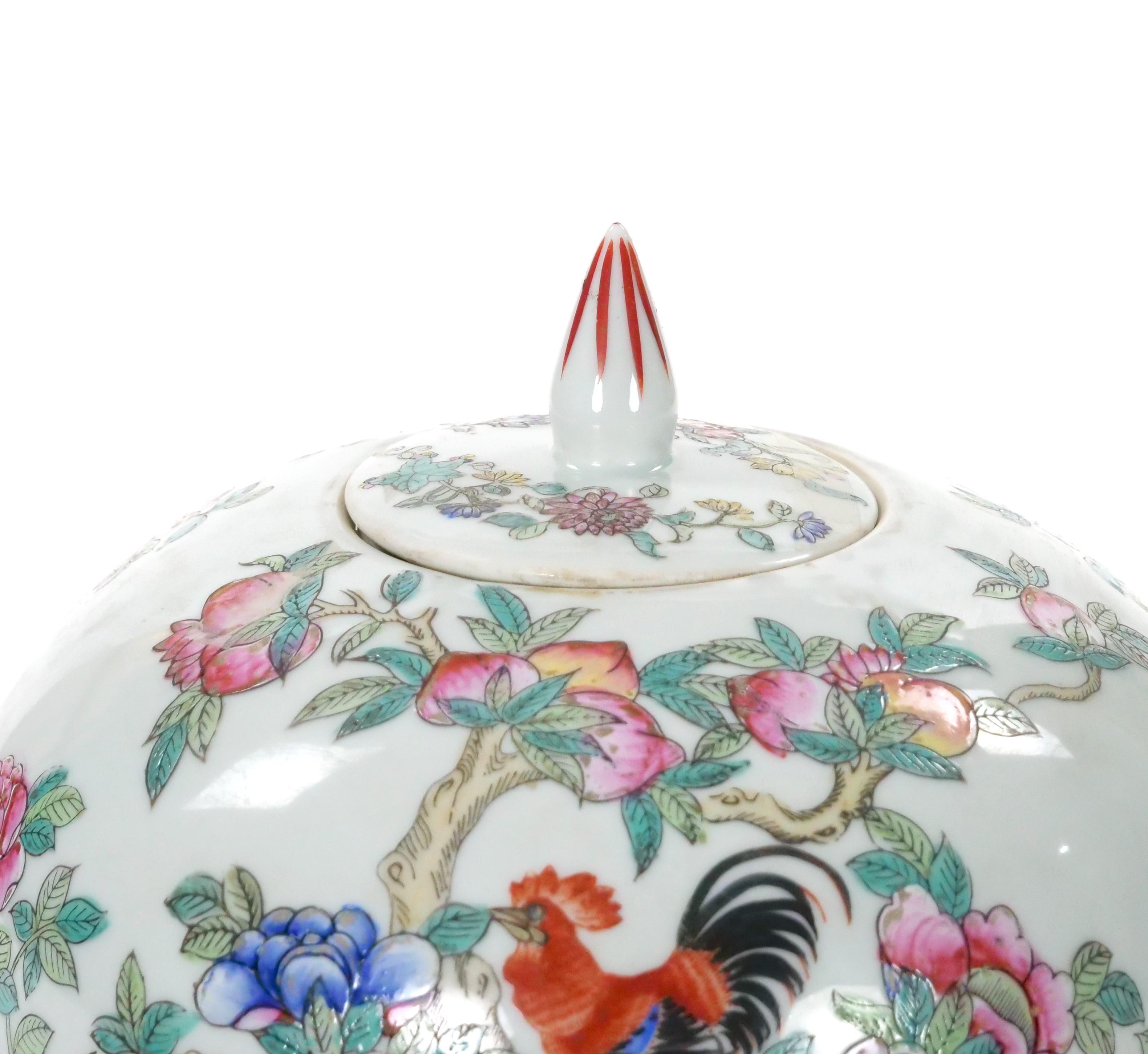 Urnas / Jarras Cubiertas Famille Rose Celadón Chinoiserie POrcelain Porcelana en venta
