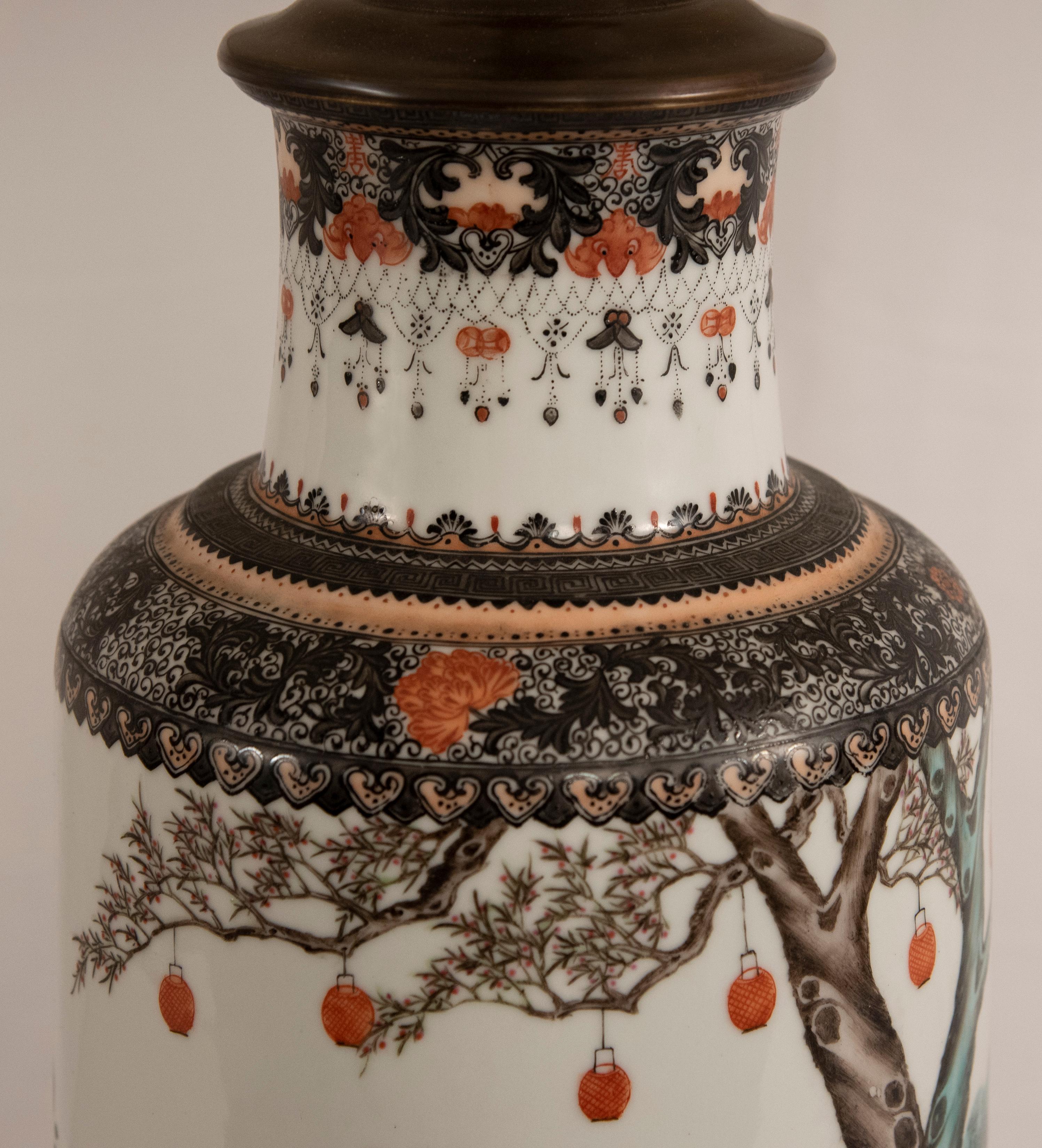 Late 19th Century Famille Rose Chinese Porcelain Lamp For Sale