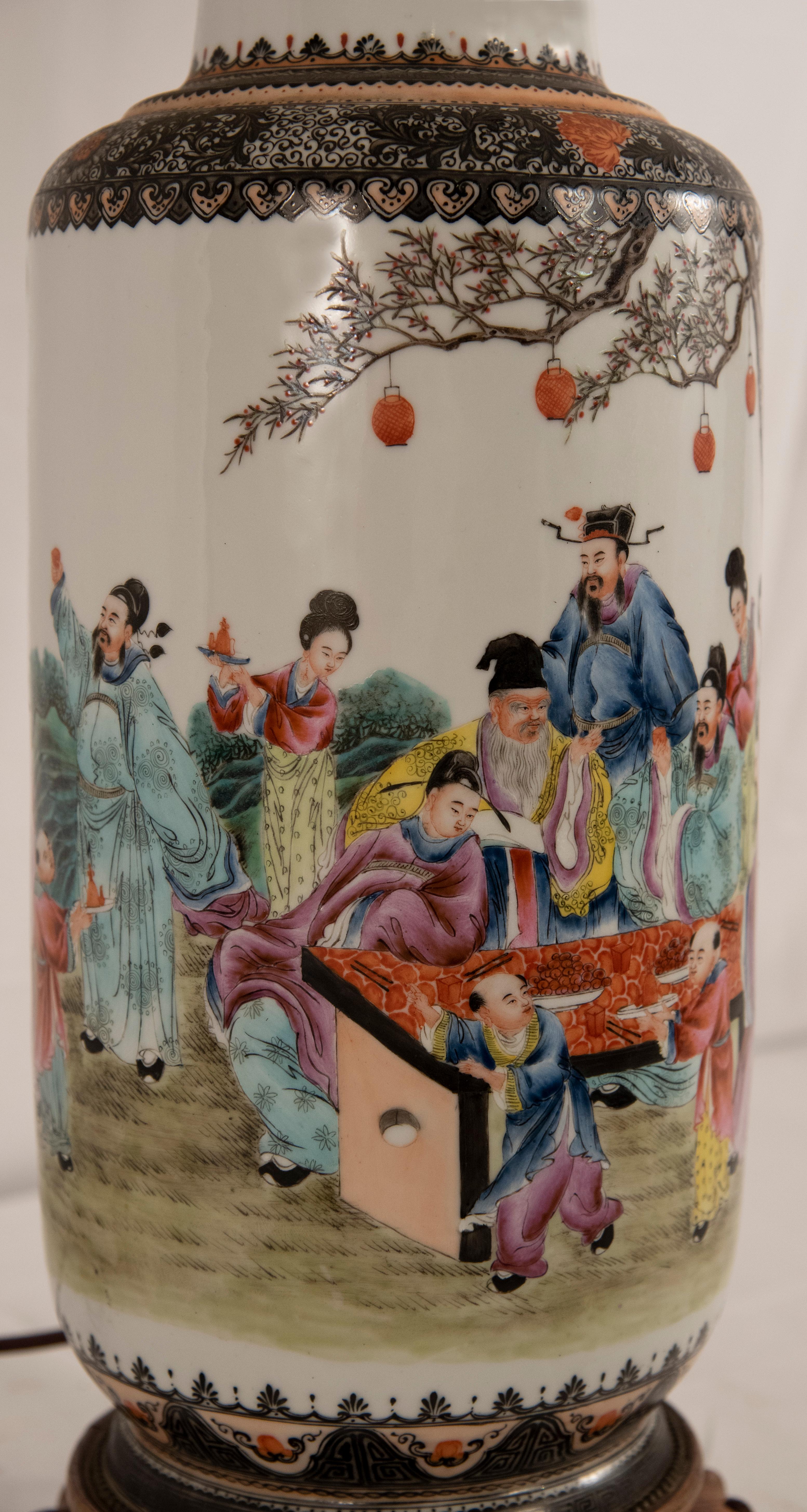 Famille Rose Chinese Porcelain Lamp For Sale 1