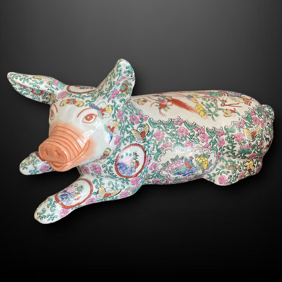 Famille Rose Chinese Porcelain Pig 1