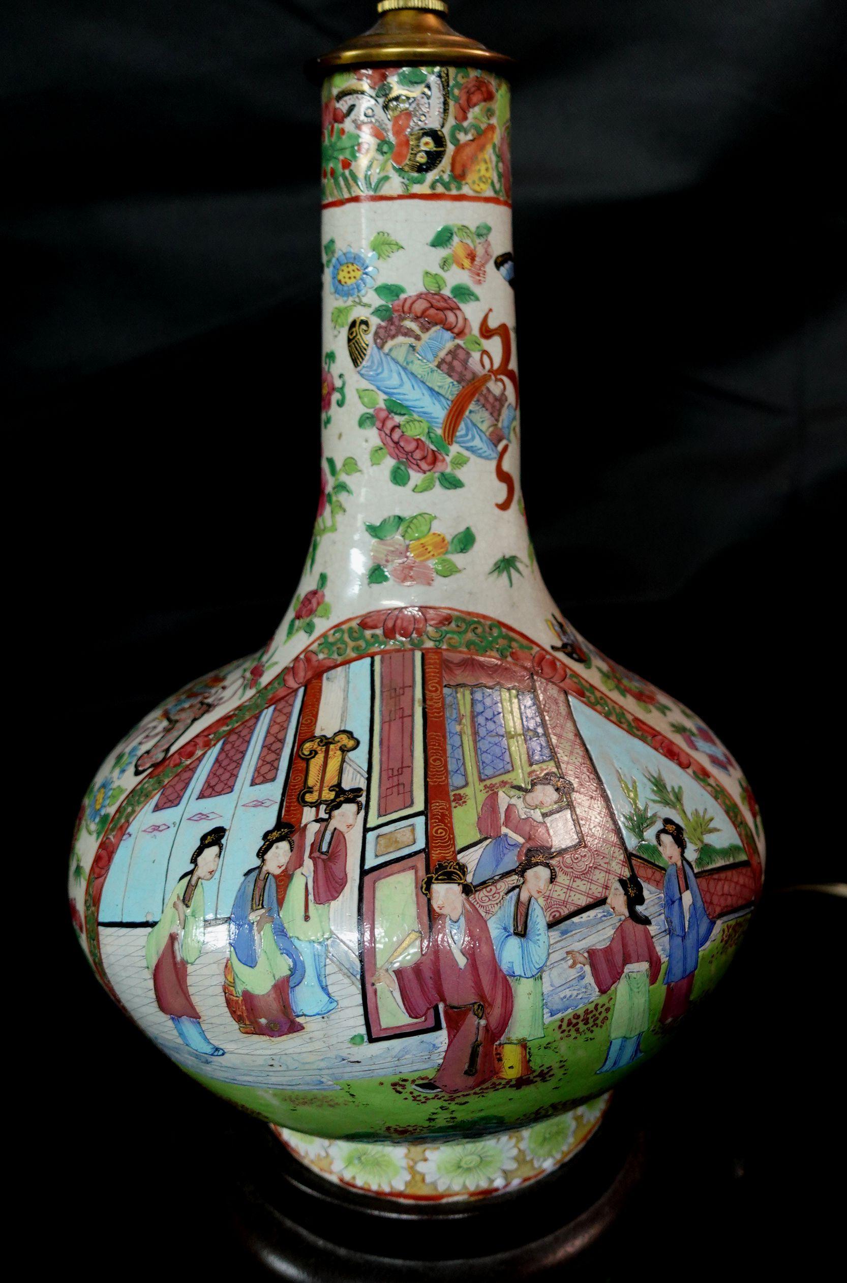 Famille Rose Export Porcelain Water Bottle Lamp Early 19th Century For Sale 4