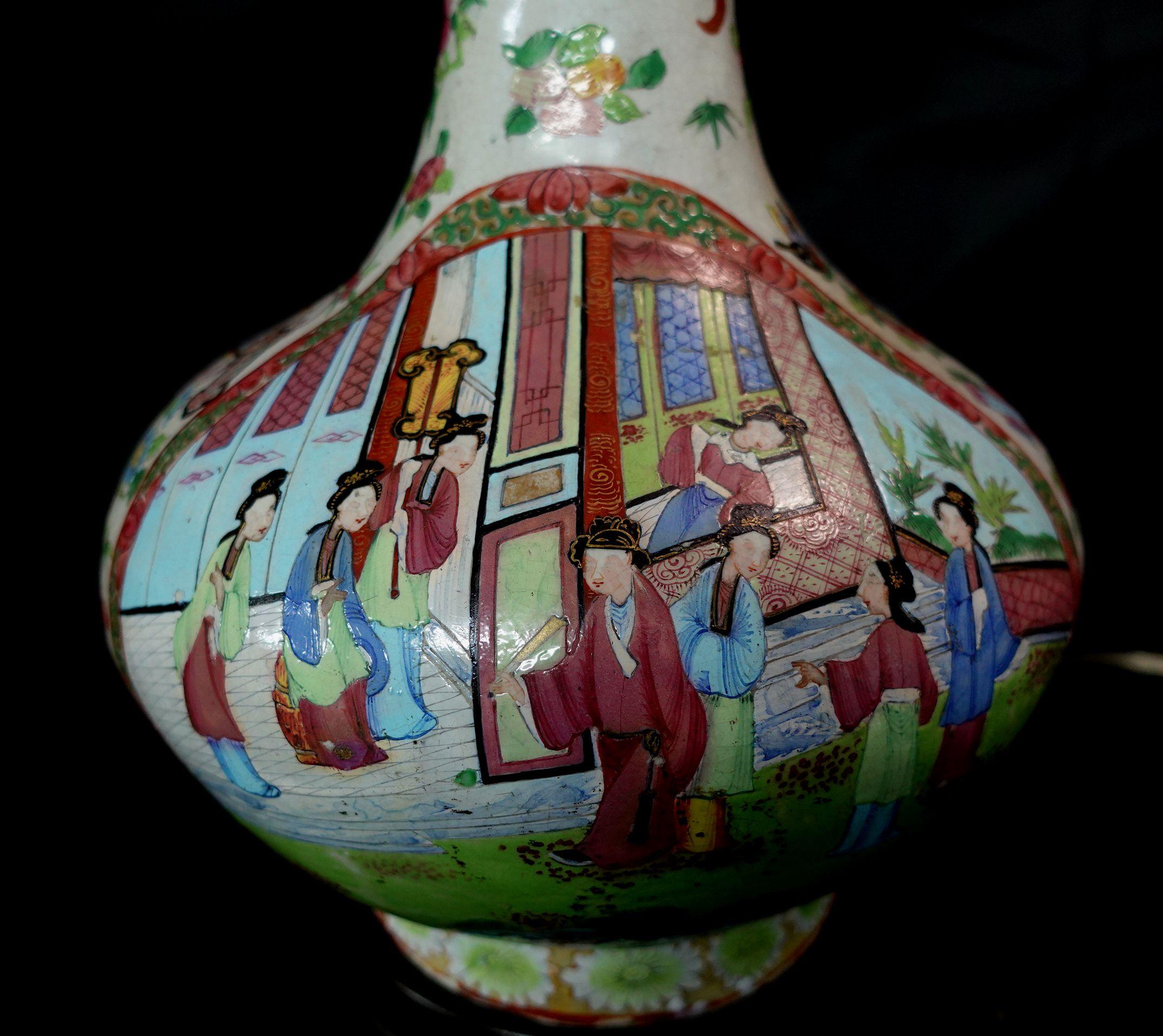 Famille Rose Export Porcelain Water Bottle Lamp Early 19th Century For Sale 6