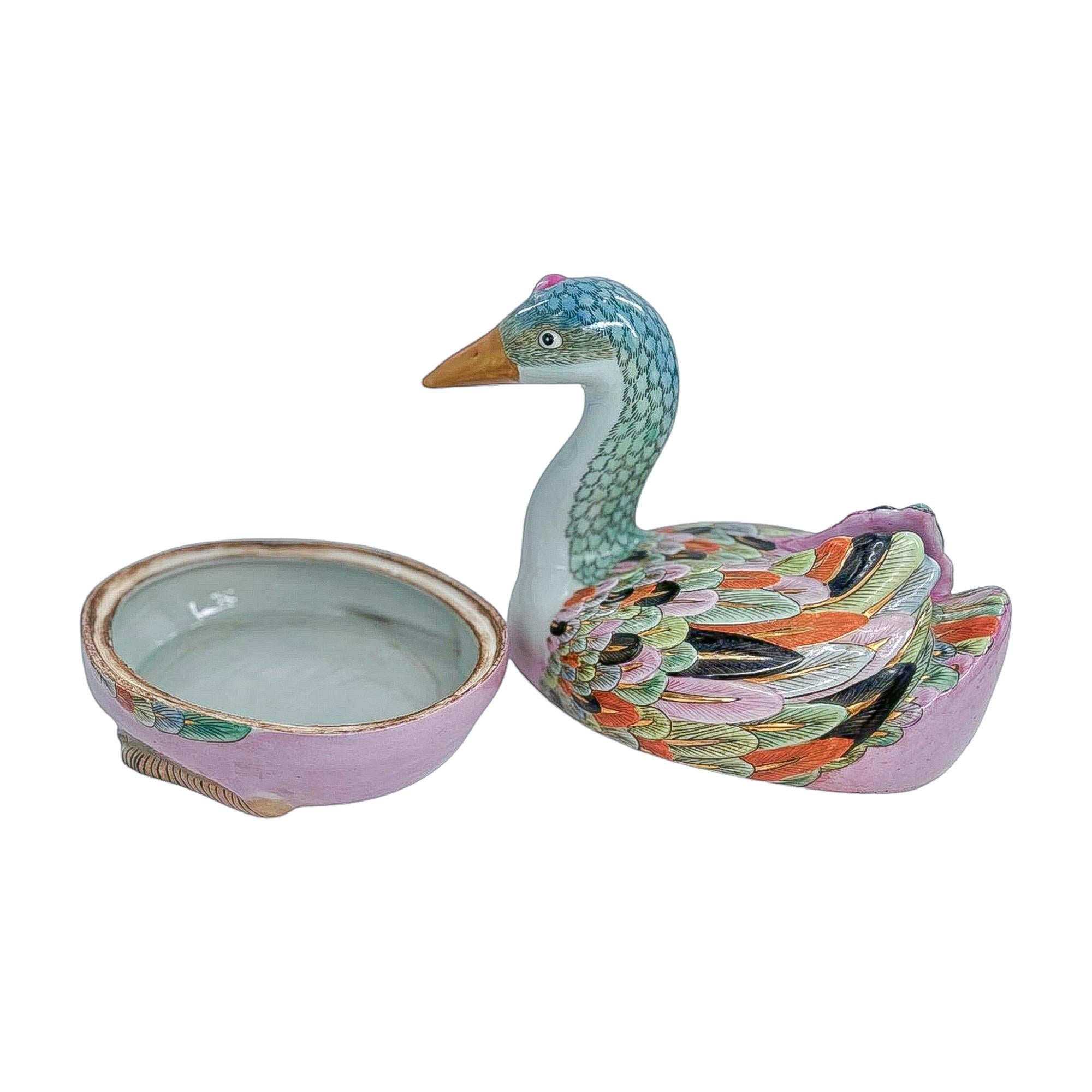 Hand-Painted Famille Rose Goose Tureen For Sale