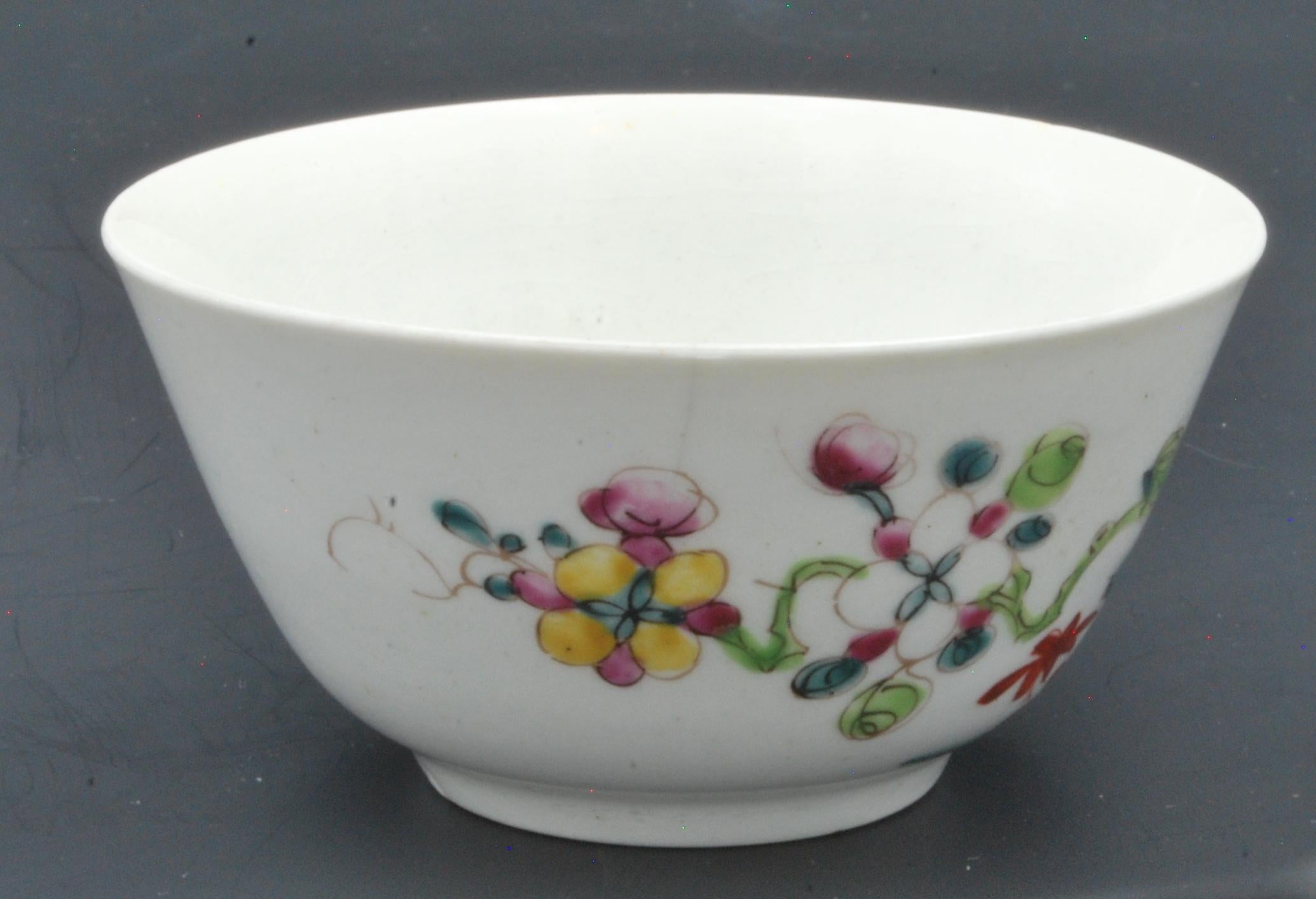 Famille Rose Tea Bowl & Saucer, Bow Porcelain Factory, circa 1755 In Good Condition For Sale In Melbourne, Victoria