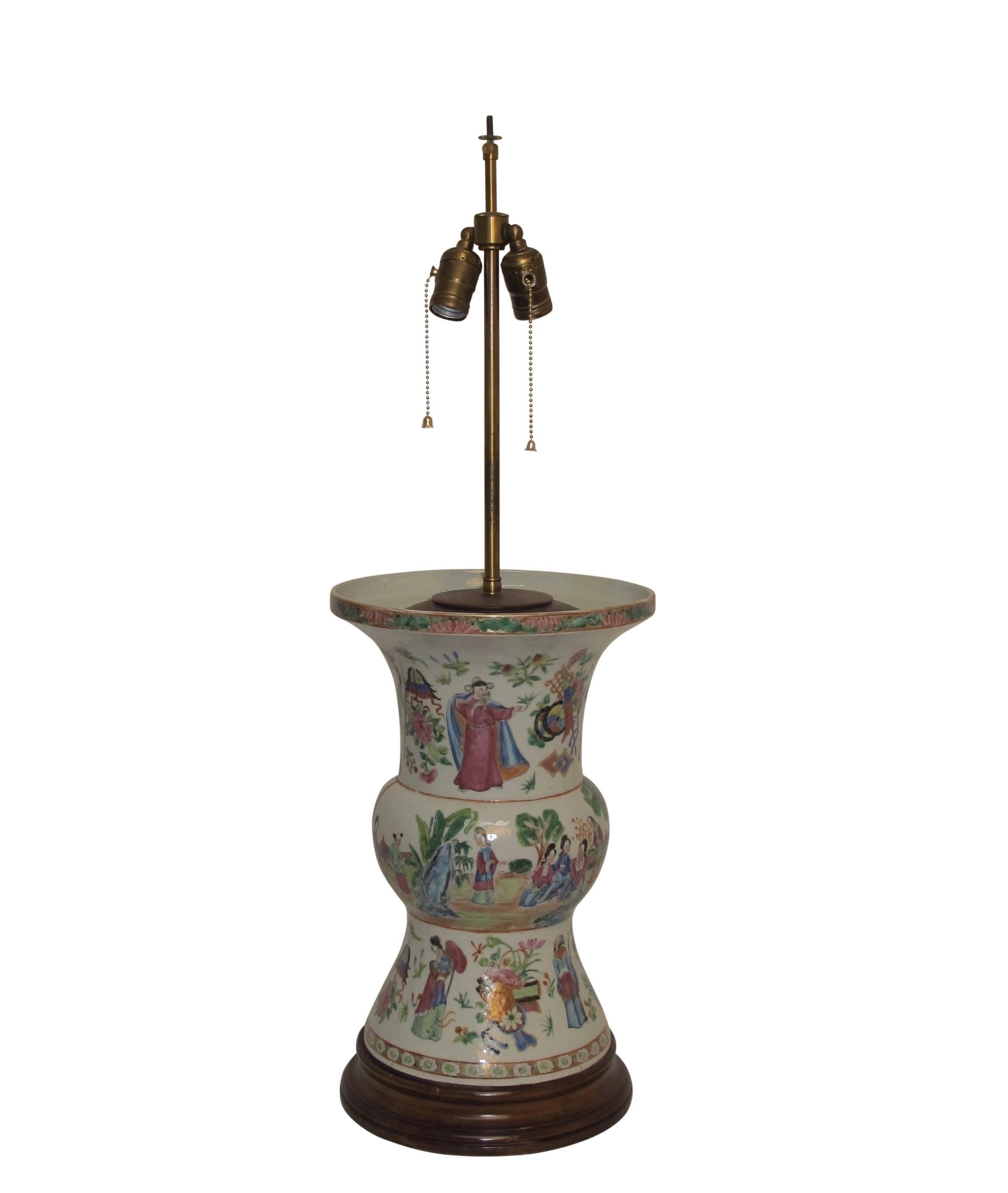 Famille Rose Vase Lamp with Hand Painted Figures, Chinese 19th Century 5