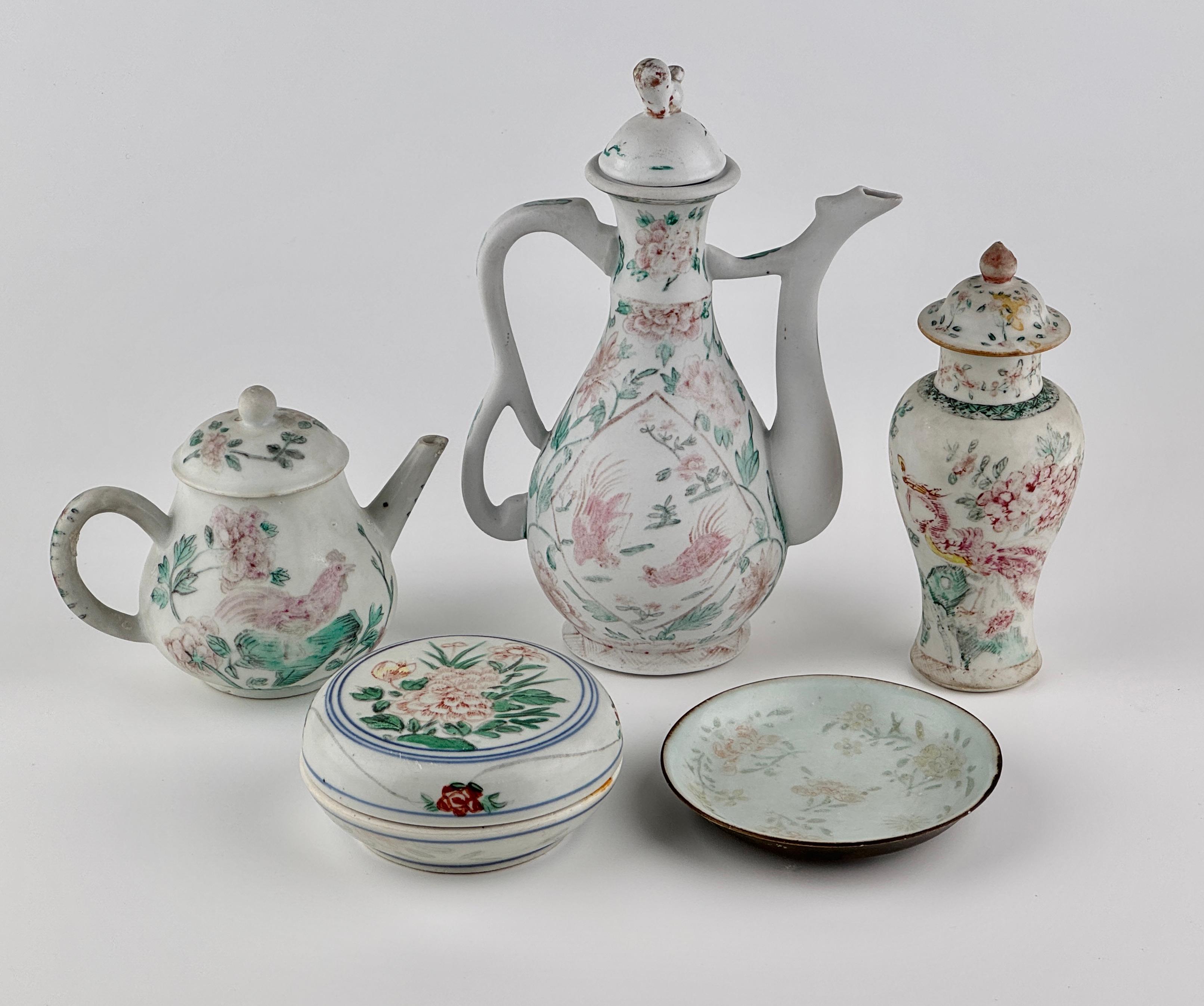 Seltene Famille Rose/Verte Schiffswrack Keramik Set, Qing Dynasty, Yongzheng Ära im Angebot 1