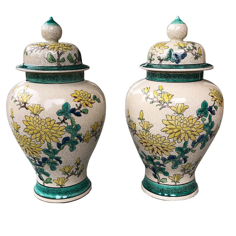 Japanese Kutani Style Studio Ware Ceramic Yellow Floral Accents Emerald Lids In Excellent Condition In Oklahoma City, OK