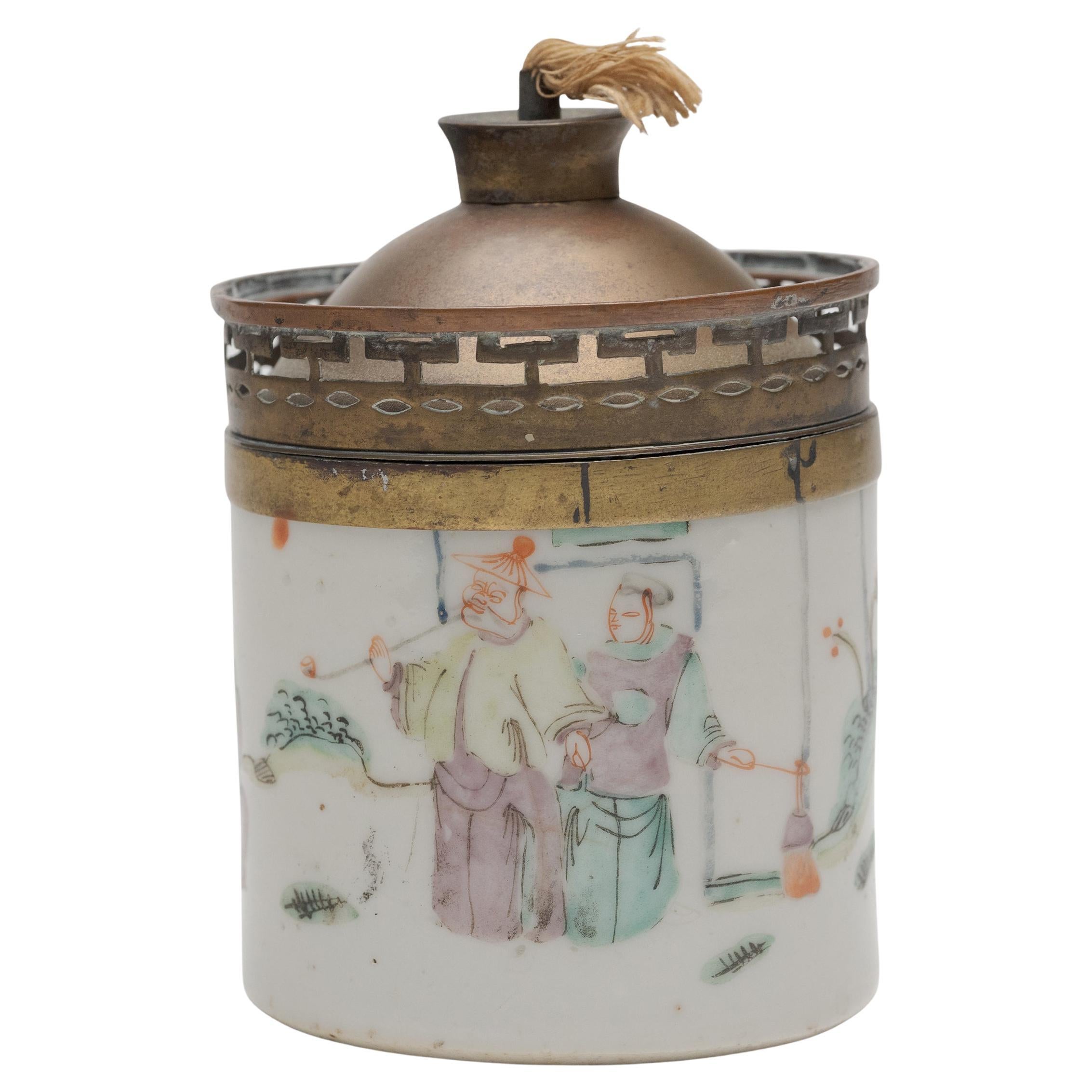 Lampe en porcelaine Opium de la Famille Verte, vers 1850