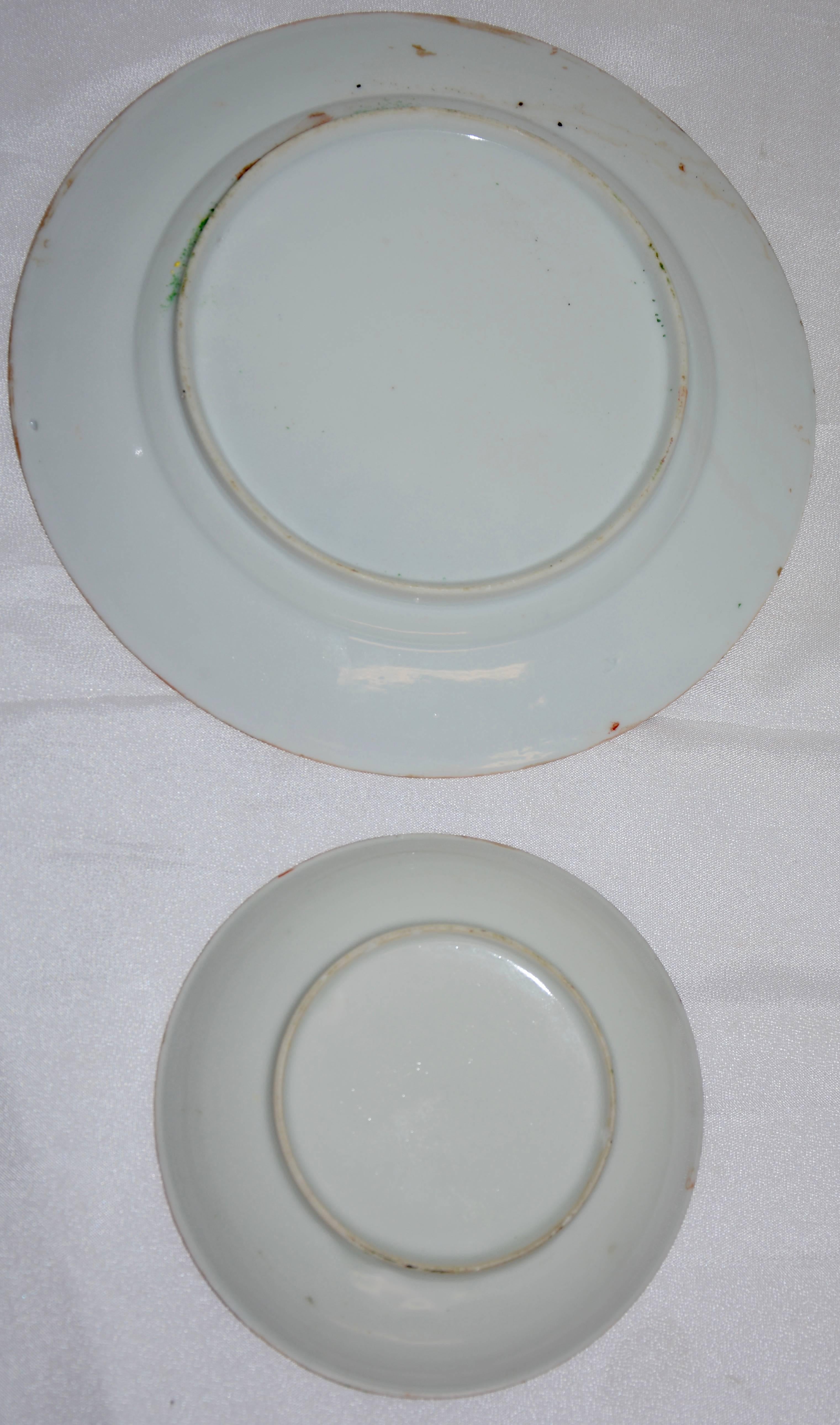 Famille Verte Set of Porcelain Cabbage and Butterfly Pattern For Sale 2