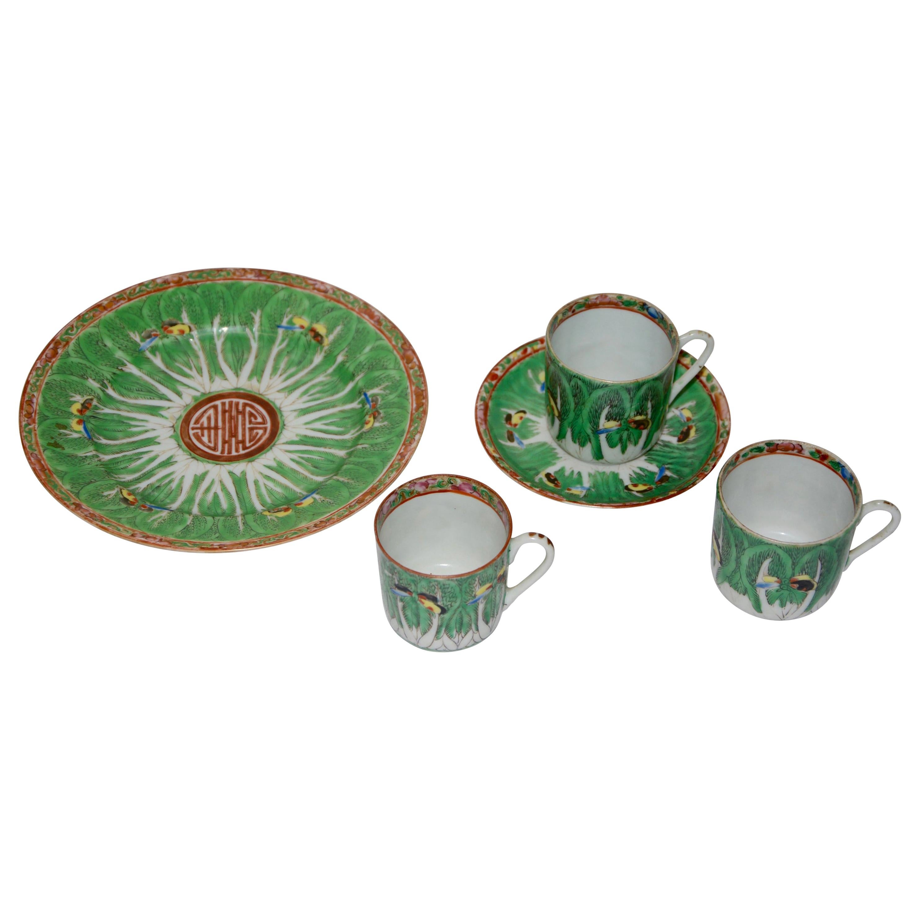 Famille Verte Set of Porcelain Cabbage and Butterfly Pattern For Sale