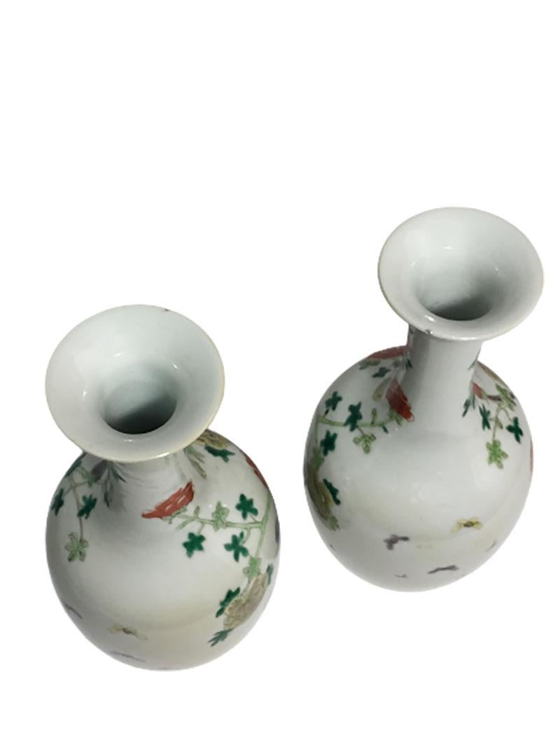 Famille Verte Vases, Kangxi Period, 1662-1722 In Good Condition For Sale In Delft, NL