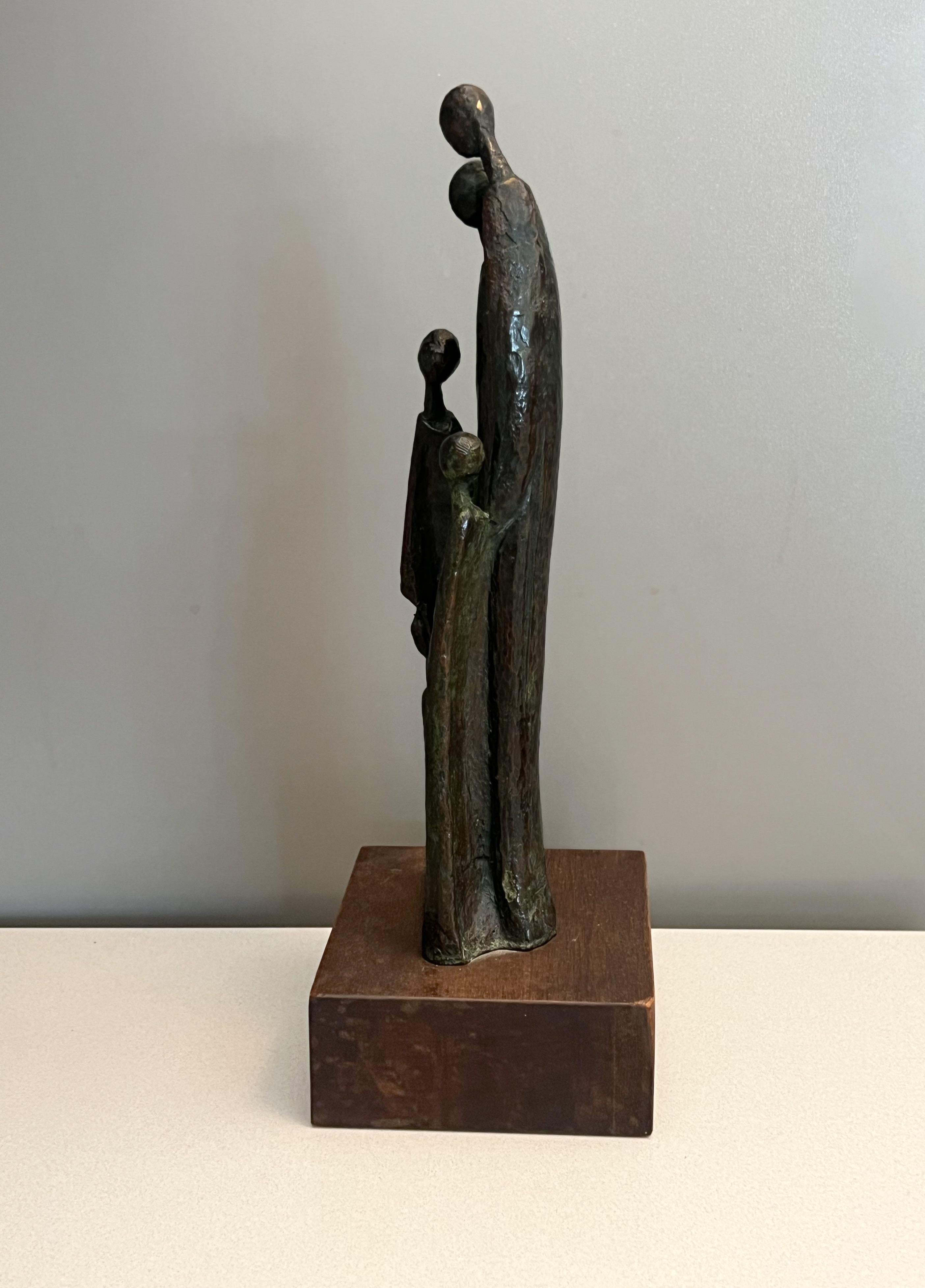 Sconosciuto Scultura in bronzo di famiglia degli anni '70 in vendita