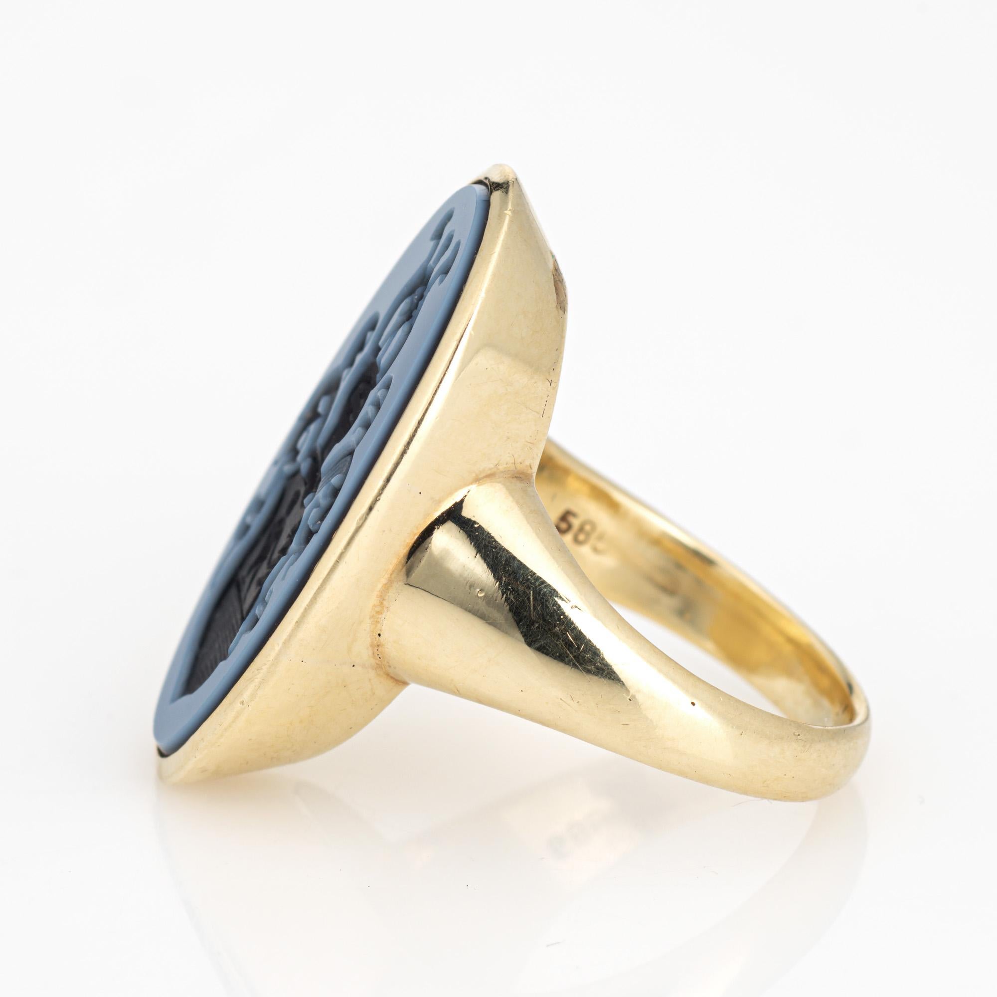 Cresta de la familia Signet Anillo Vintage 14k Oro Amarillo Ágata Azul Grande Oval Sz 6 Corte oval en venta