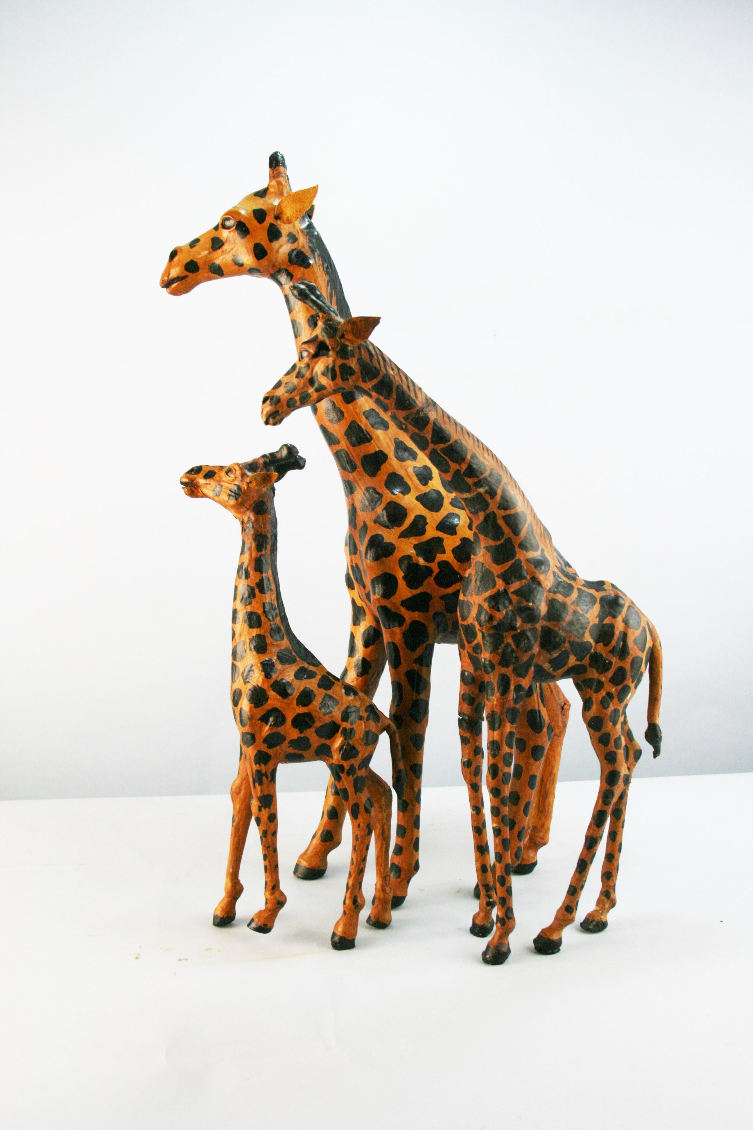 Family of Three Hand Made Leather Giraffes In Good Condition For Sale In Douglas Manor, NY