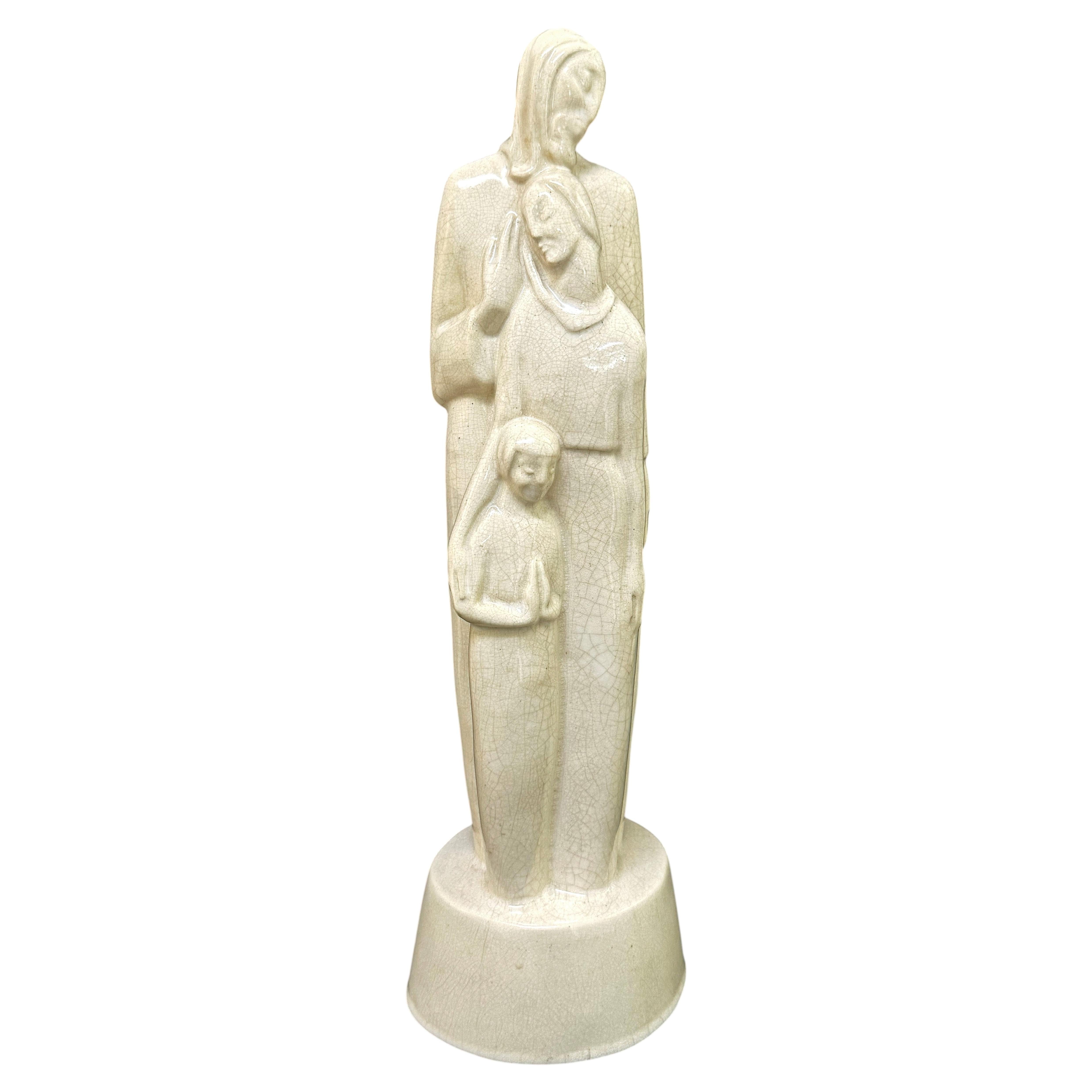 «Familia», escultura Art Déco poco común con padre, madre e hijo, de un alumno de Archipenko en venta