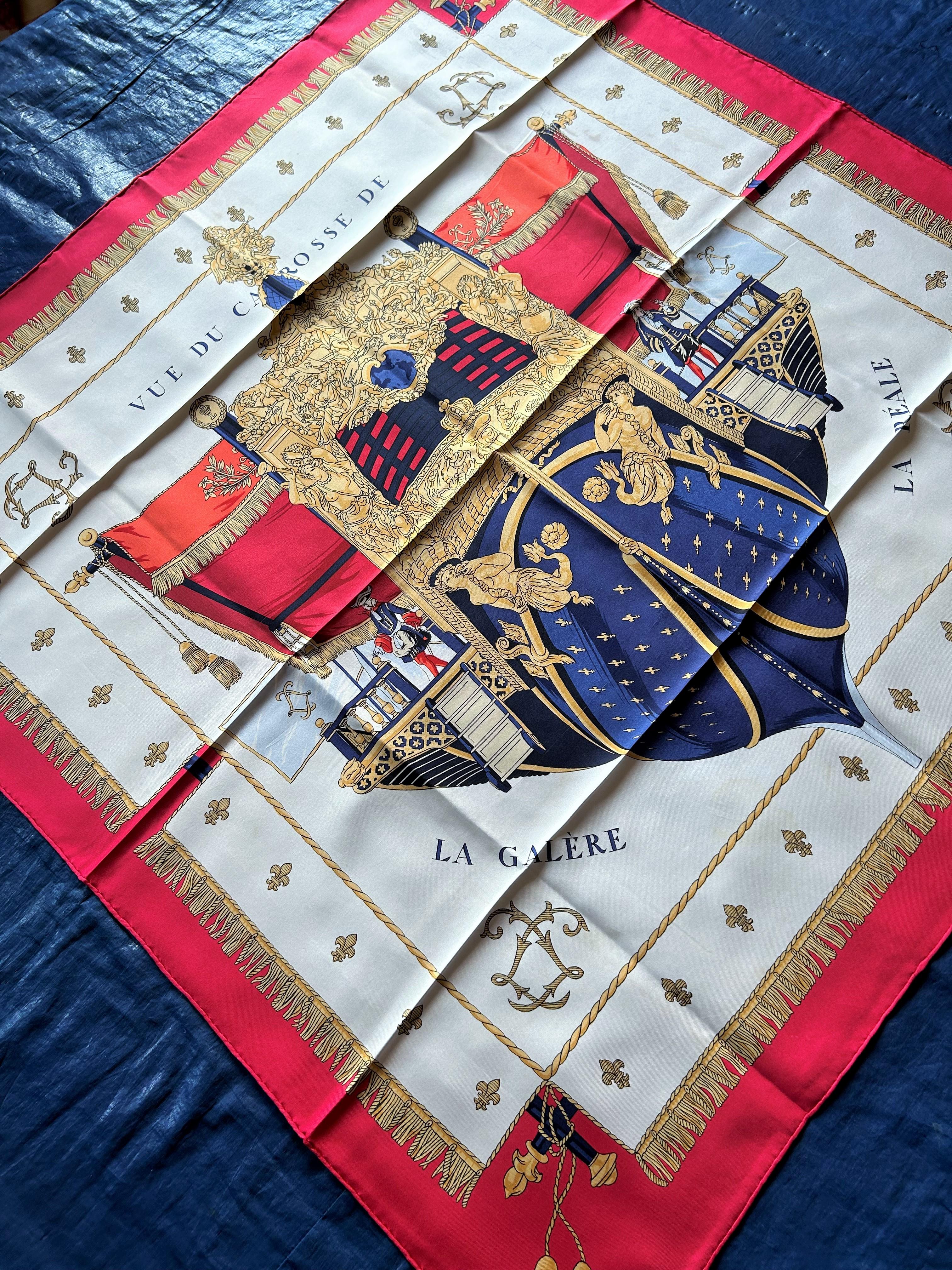 Berühmter Hermès-Schal mit dem Titel La Réale von Hugo Grygkar mit seiner Schachtel CIRCA 1990 im Angebot 6
