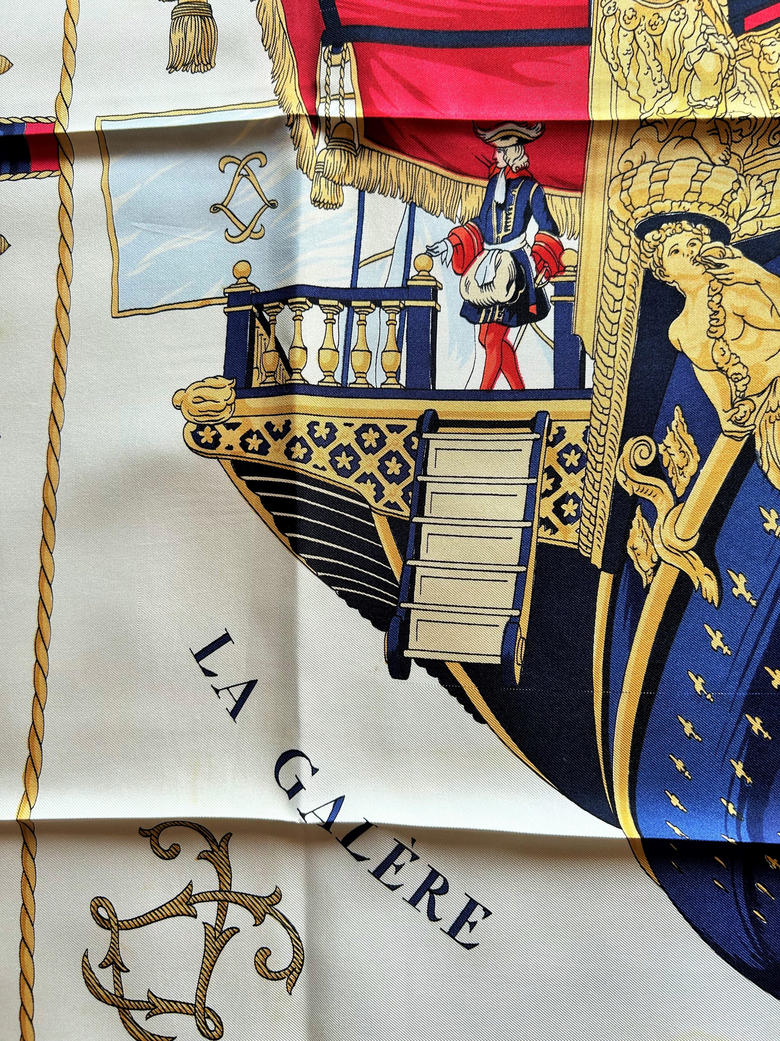 Famoso foulard di Hermès intitolato La Réale by Hugo Grygkar con la sua scatola CIRCA 1990 in vendita 1