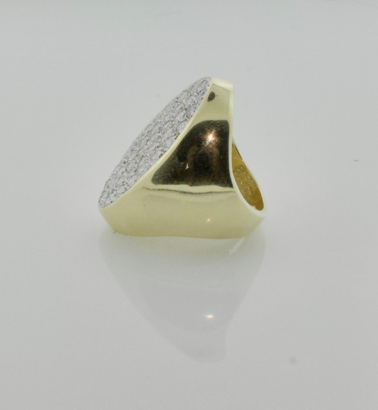 Women's or Men's Pave Diamond Ring in 18 Karat 2.00 Carat in 18 Karat For Sale
