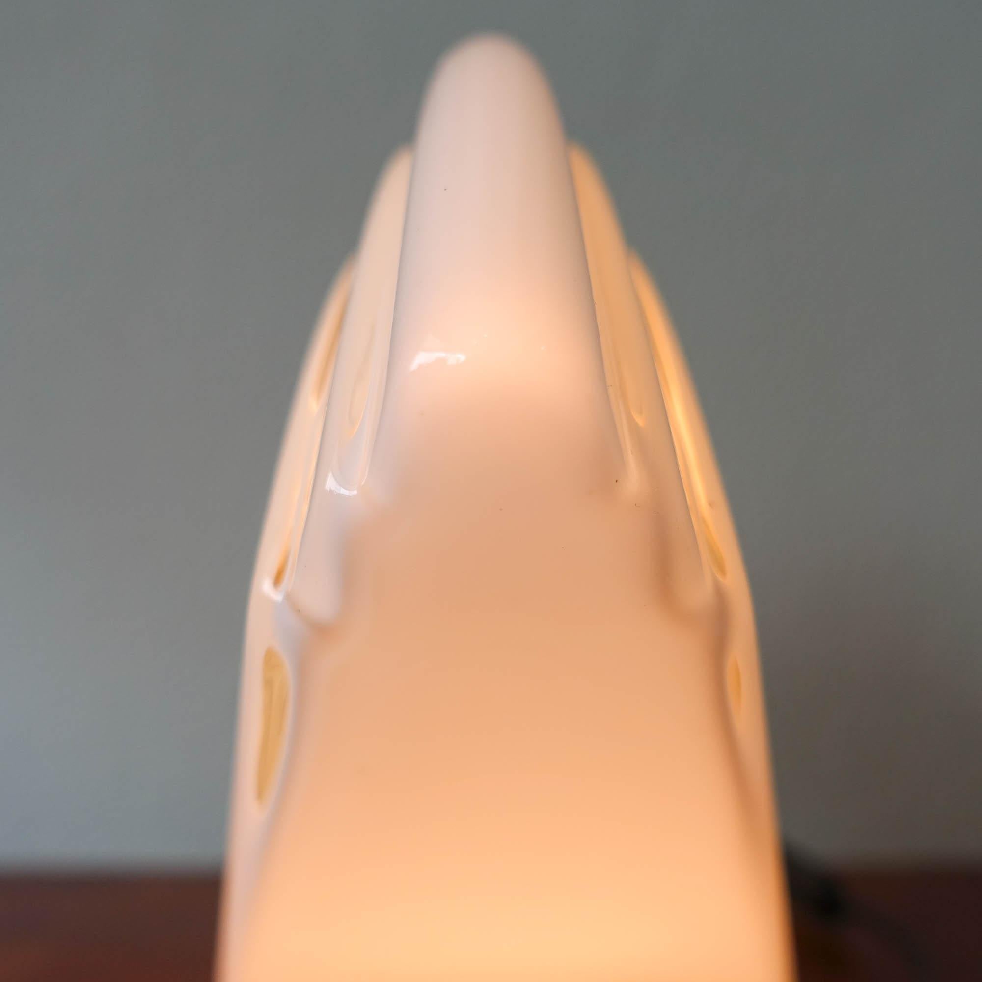 Fan-Shaped AV Mazzega Murano Glass Table Lamp, 1970s For Sale 7