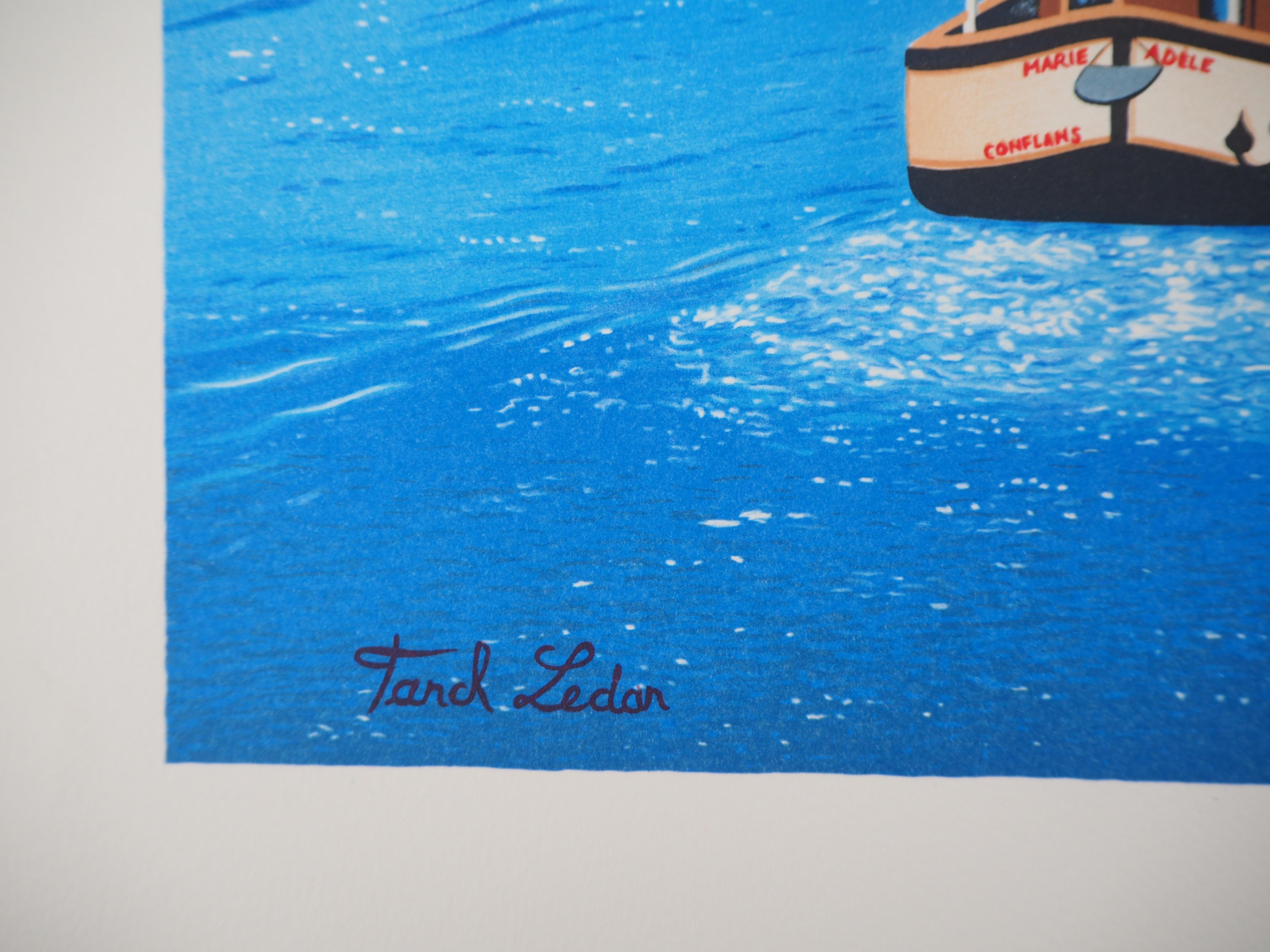 Paris, Ile Saint Louis : Le fleuve Seine, les bateaux et Notre Dame - Lithographie originale - Print de Fanch (Francois Ledan)