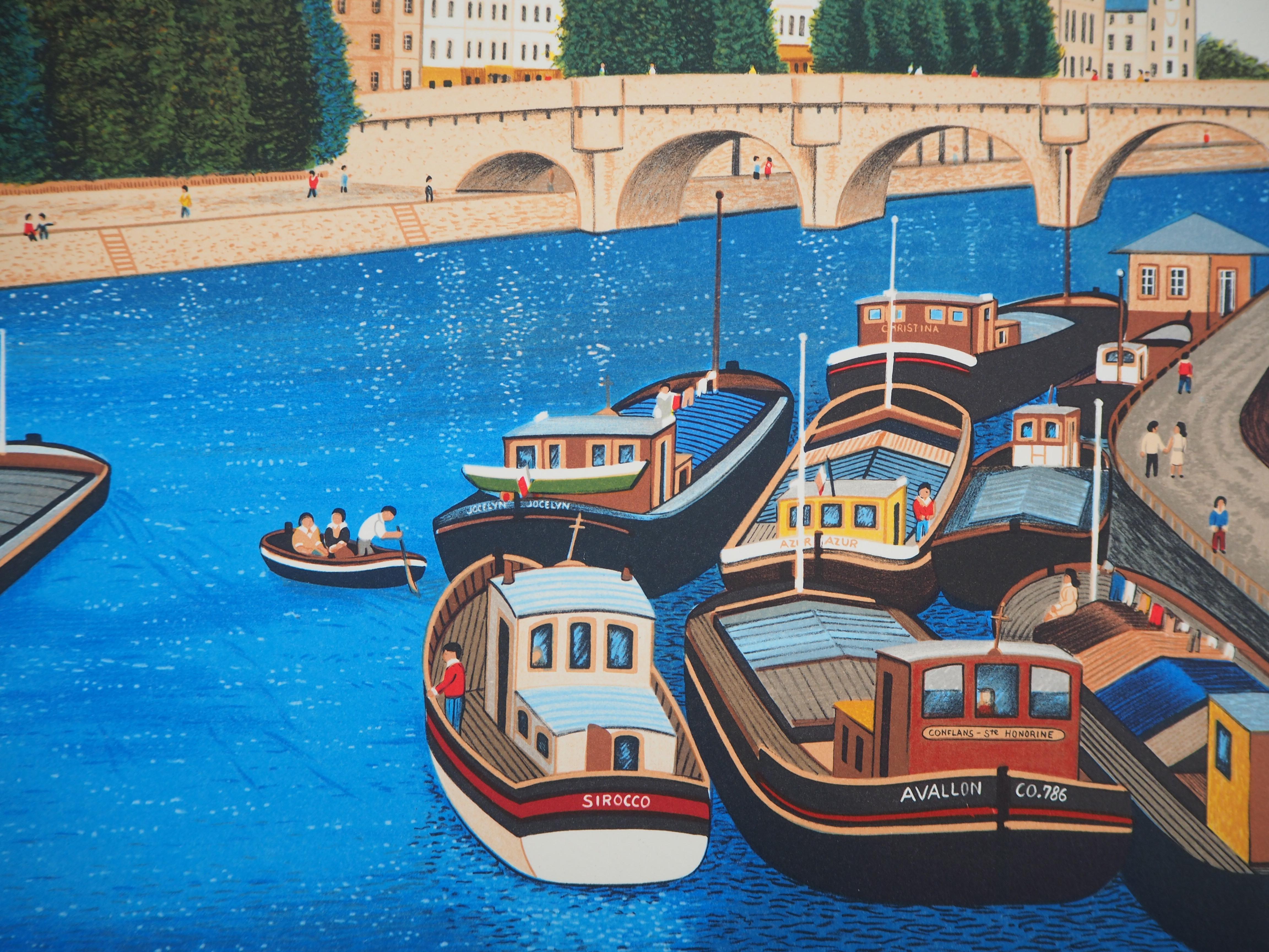 Paris, Ile Saint Louis : Le fleuve Seine, les bateaux et Notre Dame - Lithographie originale - Gris Landscape Print par Fanch (Francois Ledan)