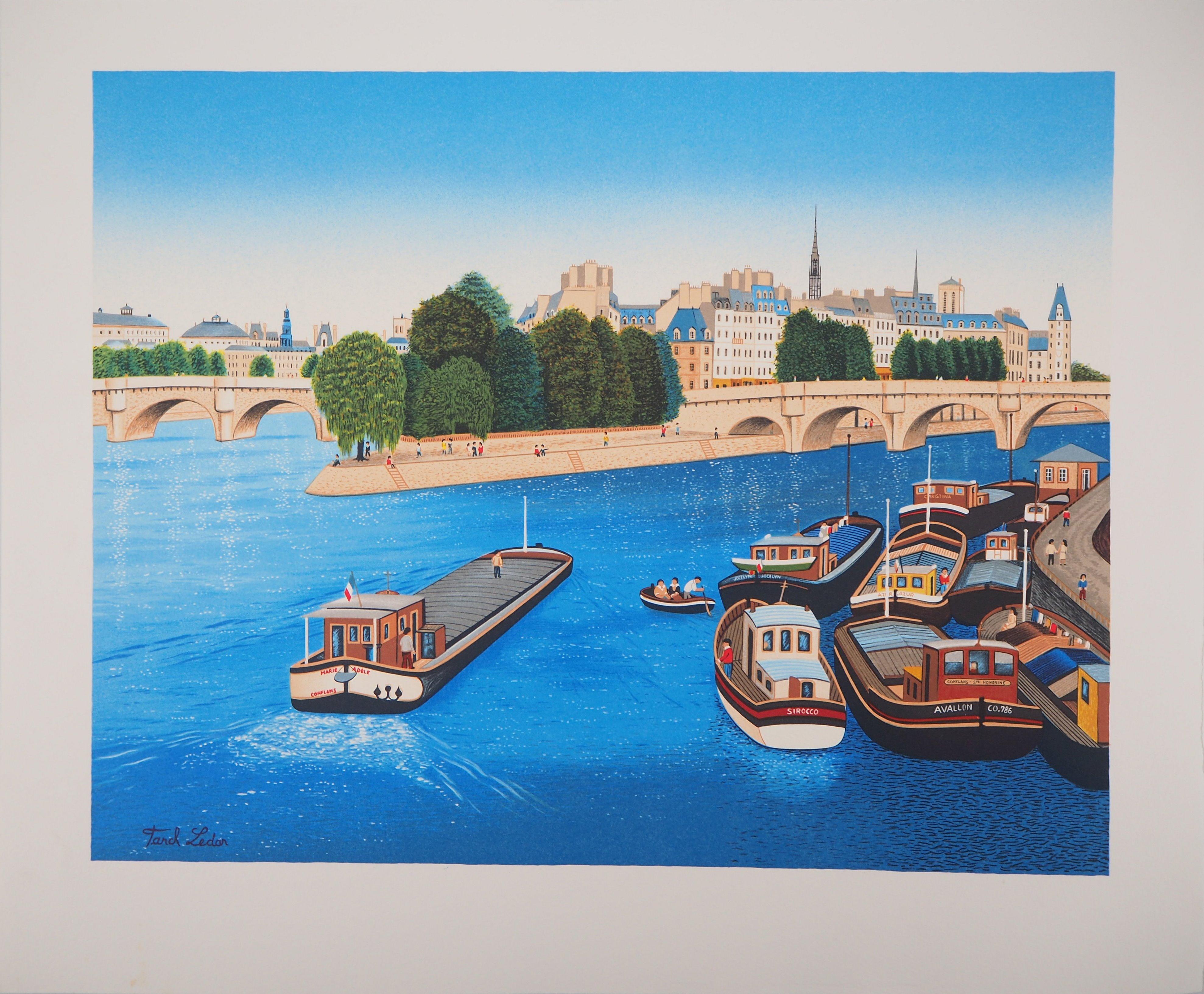 Fanch (Francois Ledan) Landscape Print - Paris, Ile Saint Louis : Seine River, Boats and Notre Dame - Original lithograph