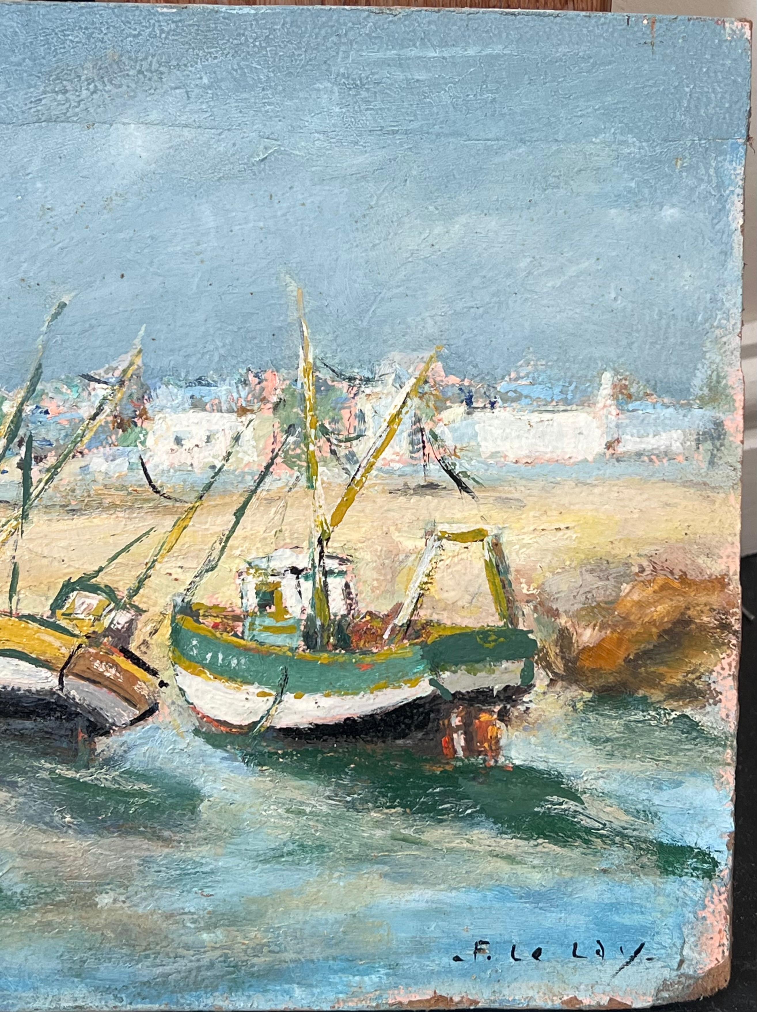Bateaux à terre
Signé par Fanch Lel
Taille : 10.5 x 16 pouces (hauteur x largeur)
Peinture à l'huile sur carton, non encadrée
Condit : Bon état général avec de légères marques de manipulation en surface et une légère usure sur les bords, cohérente