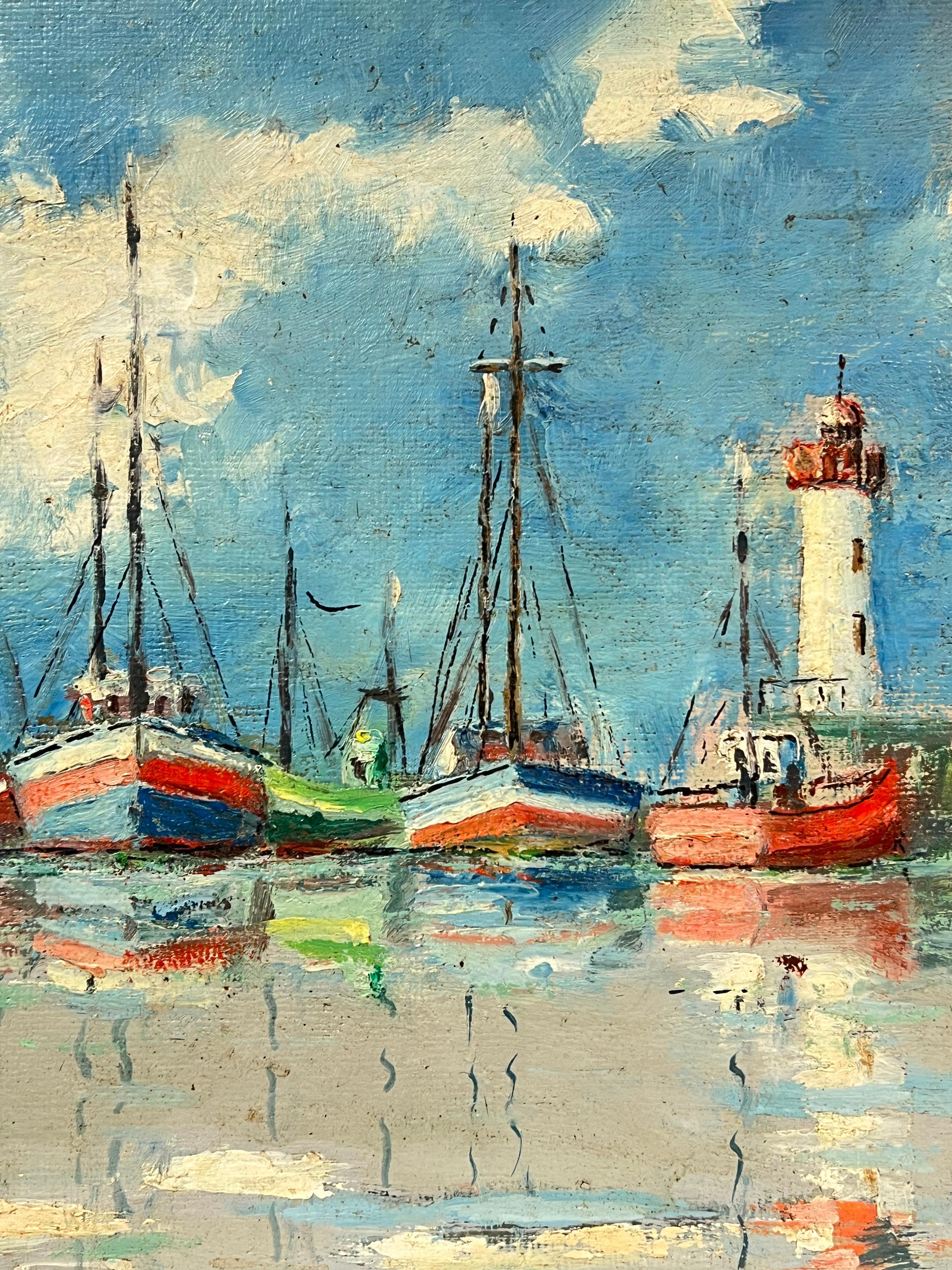 Bunte Fischenboote und Leuchtturm-Landschaftsreflexionen auf kalifornischen Gewässern im Angebot 3