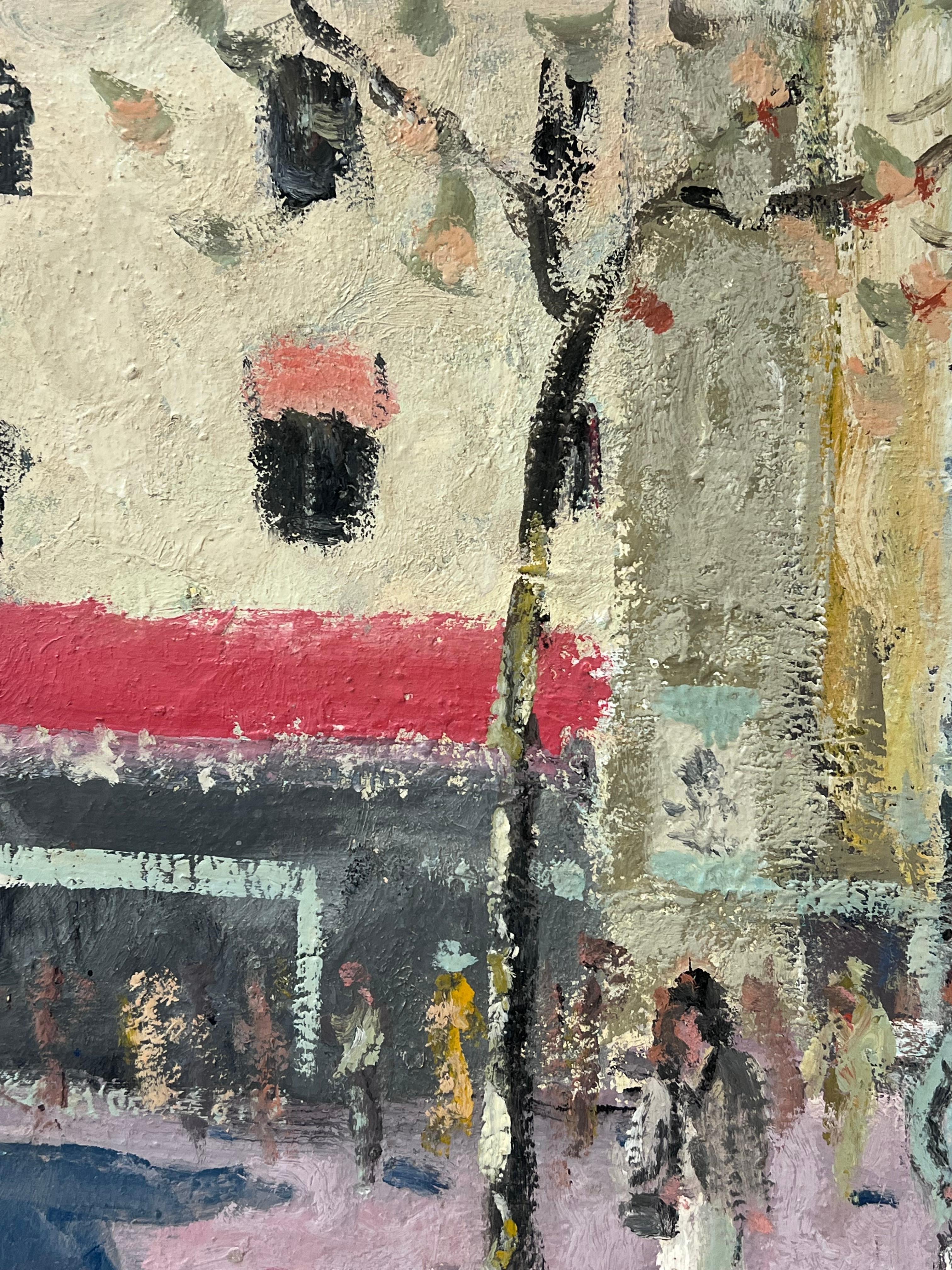 Figure che passeggiano in una piazza urbana francese illuminata dal sole Pittura ad olio - Landscape Painting Grigio di Fanch Lel