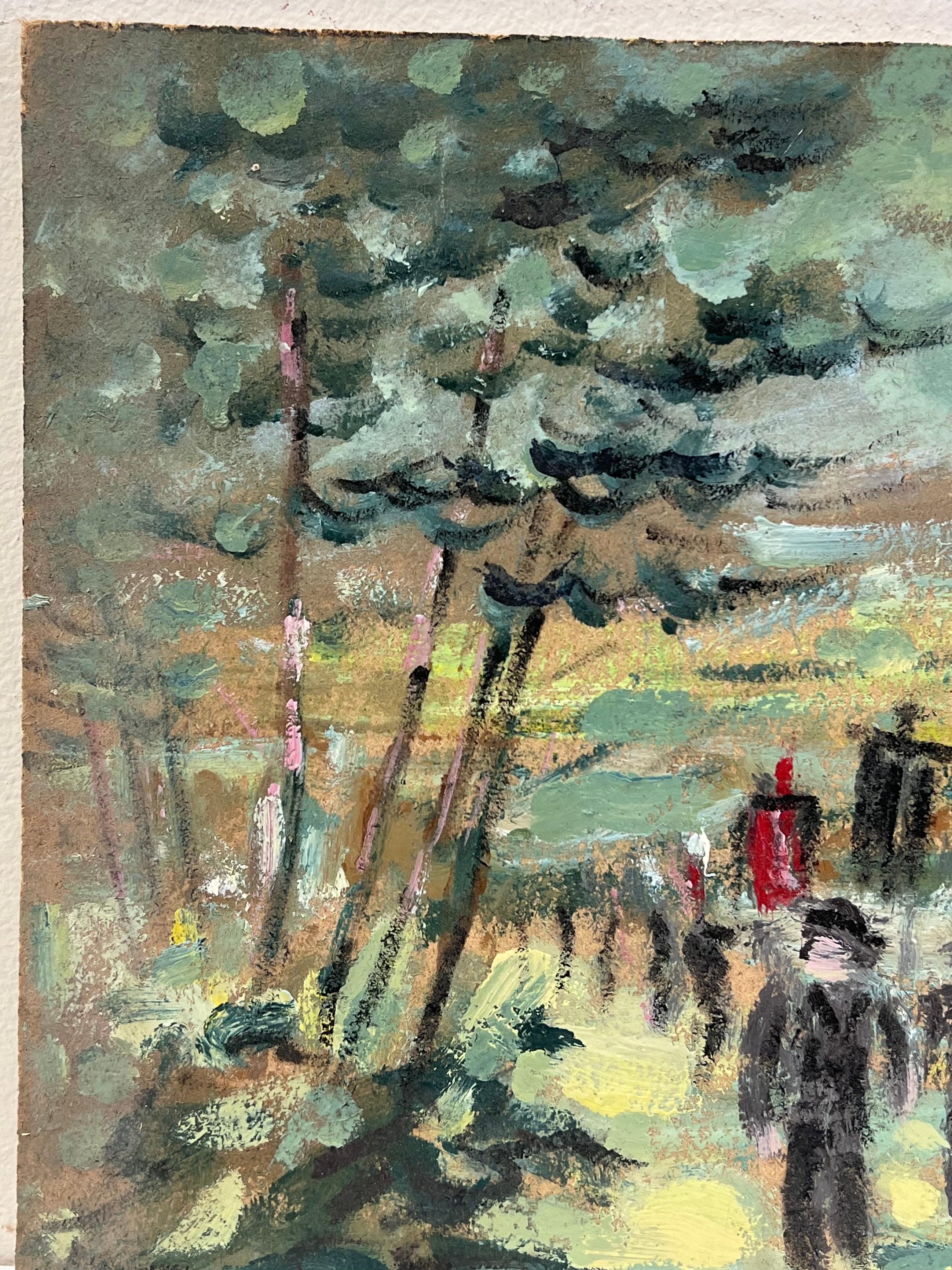 Figures marchant à travers le défilé dans le village français Greene & Greene Peinture à l'huile - Gris Figurative Painting par Fanch Lel